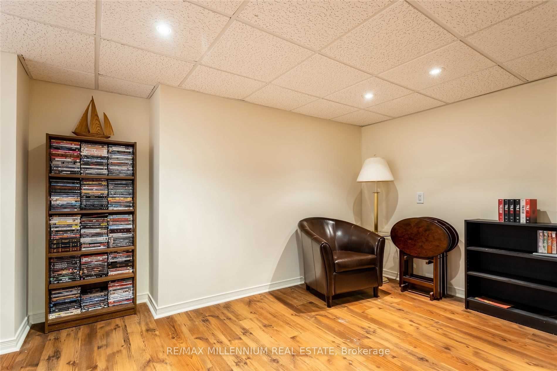 13 Dawson Crescent Property Photo 8