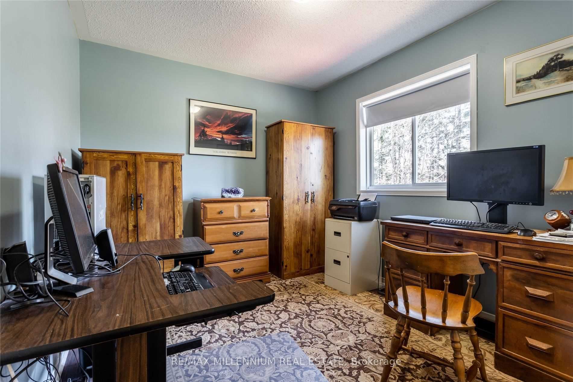 13 Dawson Crescent Property Photo 9