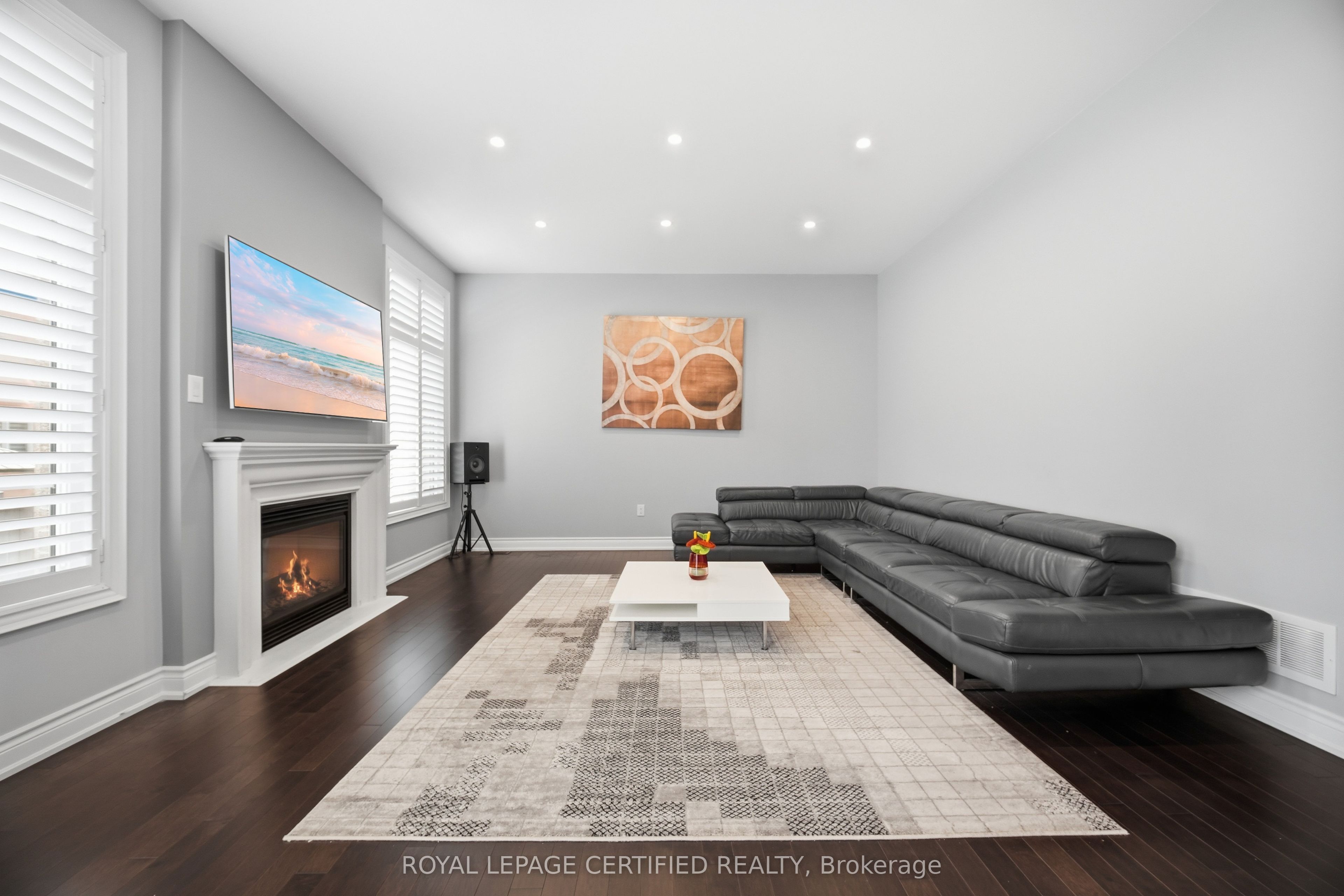 8833 Creditview Road Property Photo 13