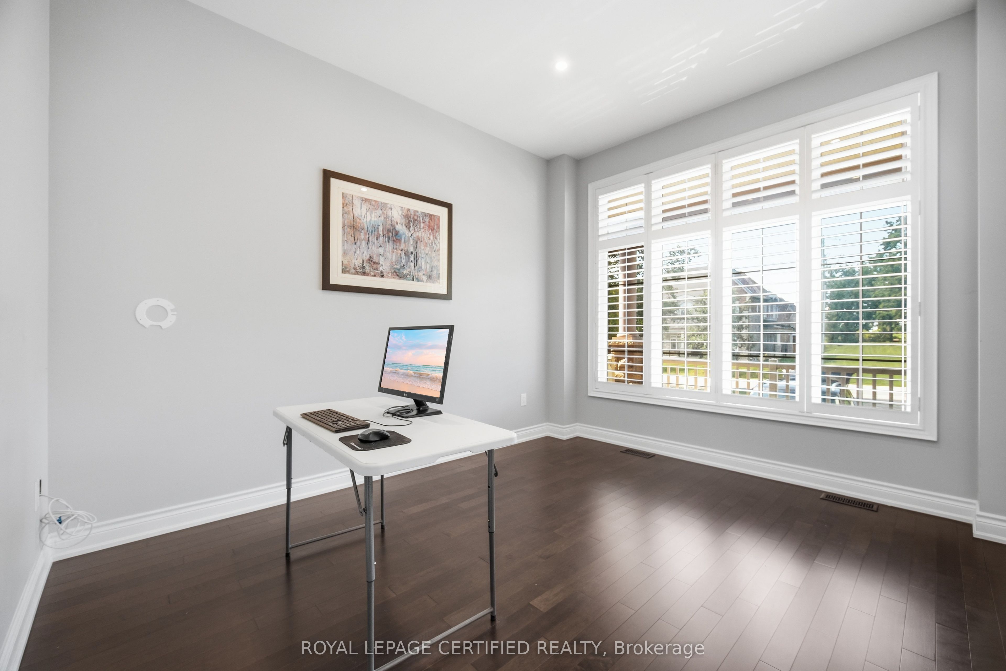 8833 Creditview Road Property Photo 16