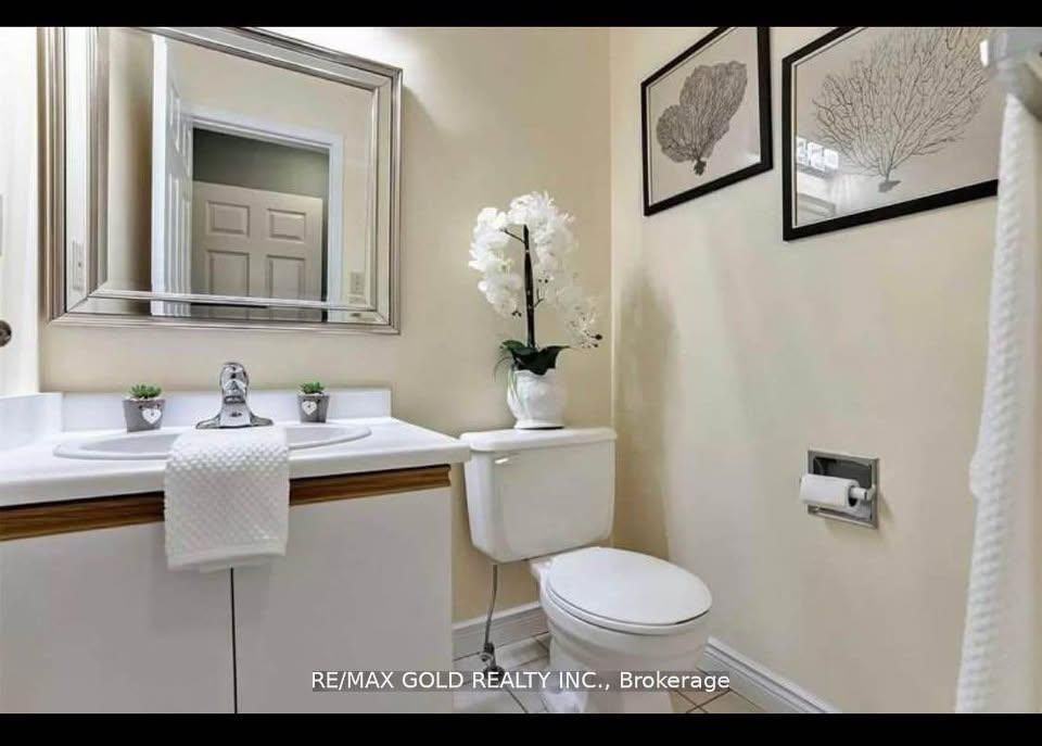 36 Windmill Boulevard Property Photo 7