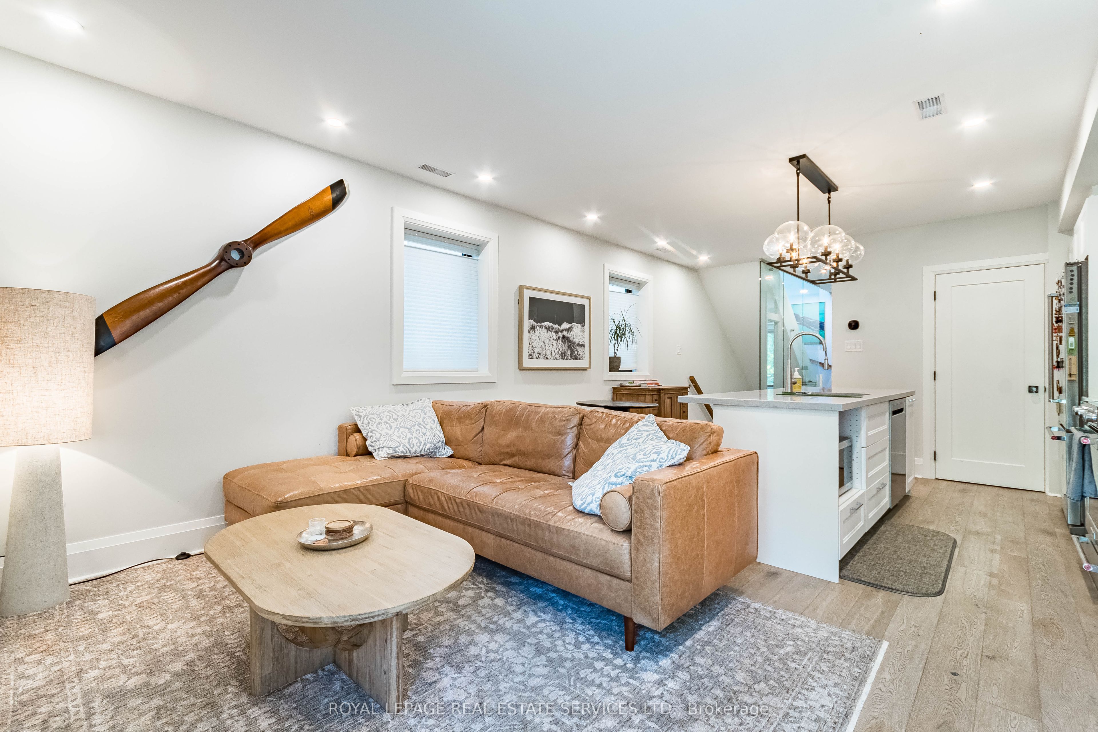 238 Garden Avenue Property Photo 4