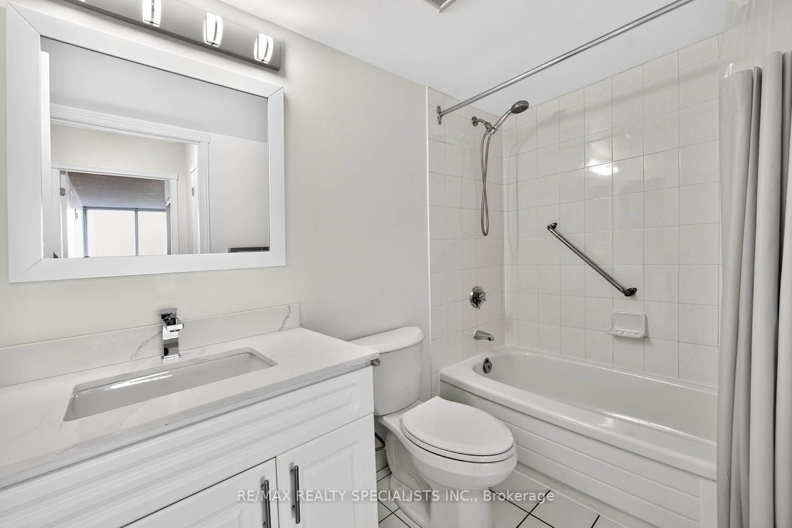 135 Hillcrest Avenue 2009 Property Photo 34