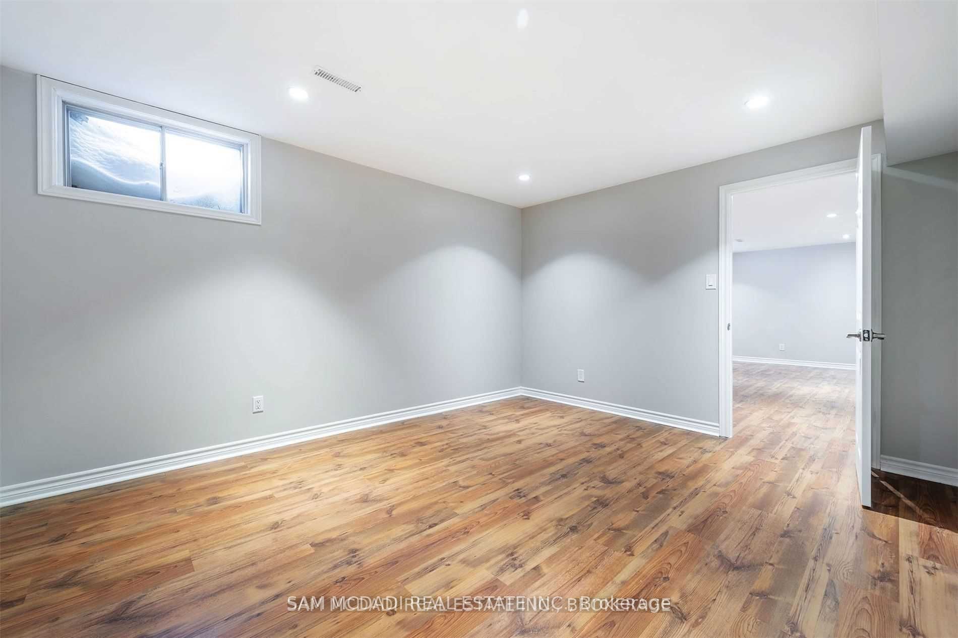 2212 Florian (lower) Road Property Photo 11