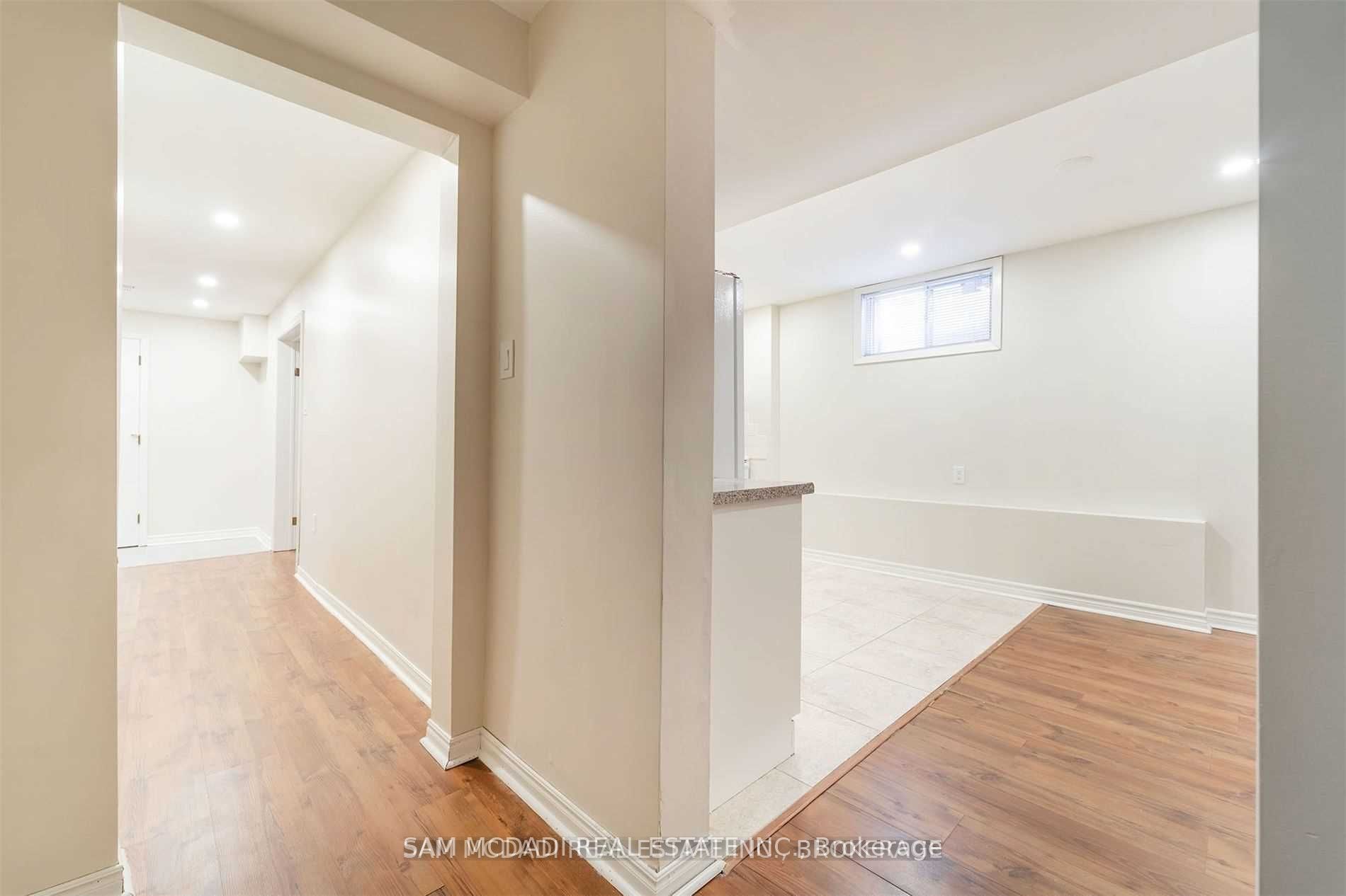 2212 Florian (lower) Road Property Photo 12