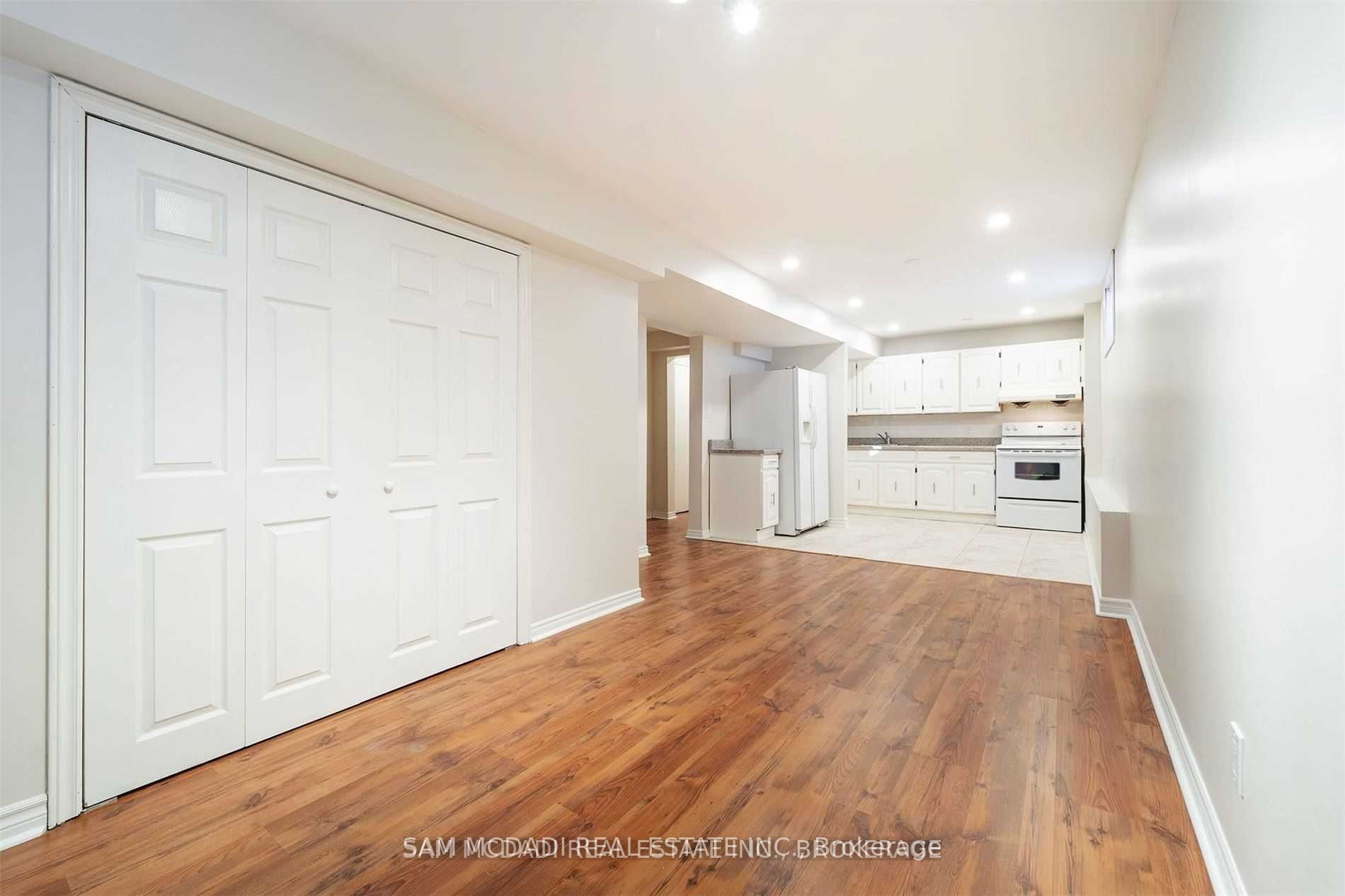 2212 Florian (lower) Road Property Photo 13