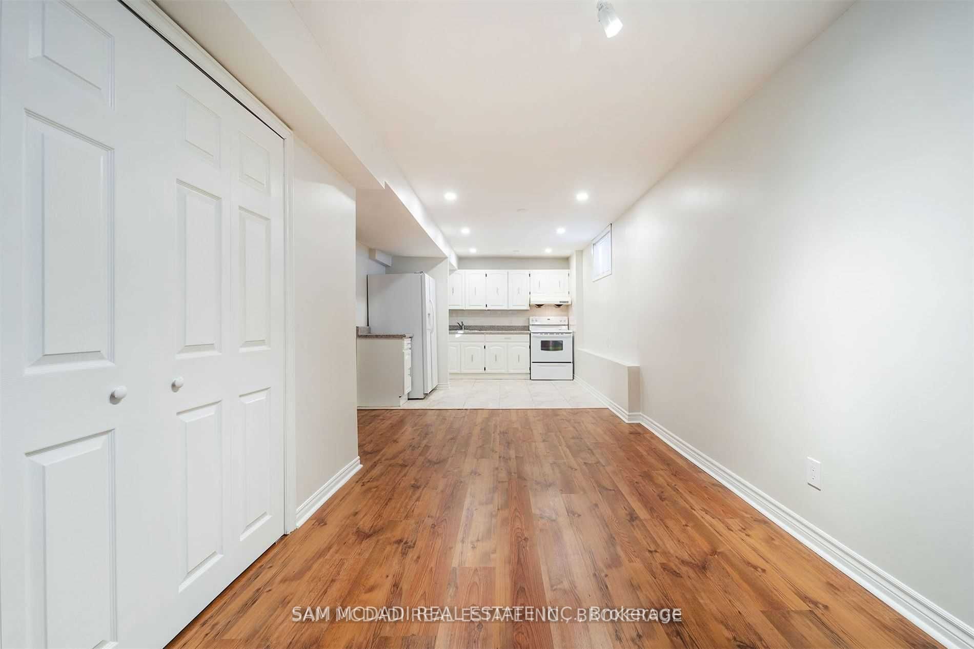 2212 Florian (lower) Road Property Photo 14