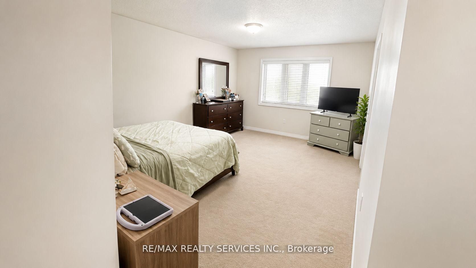 23 Sail Road Property Photo 14