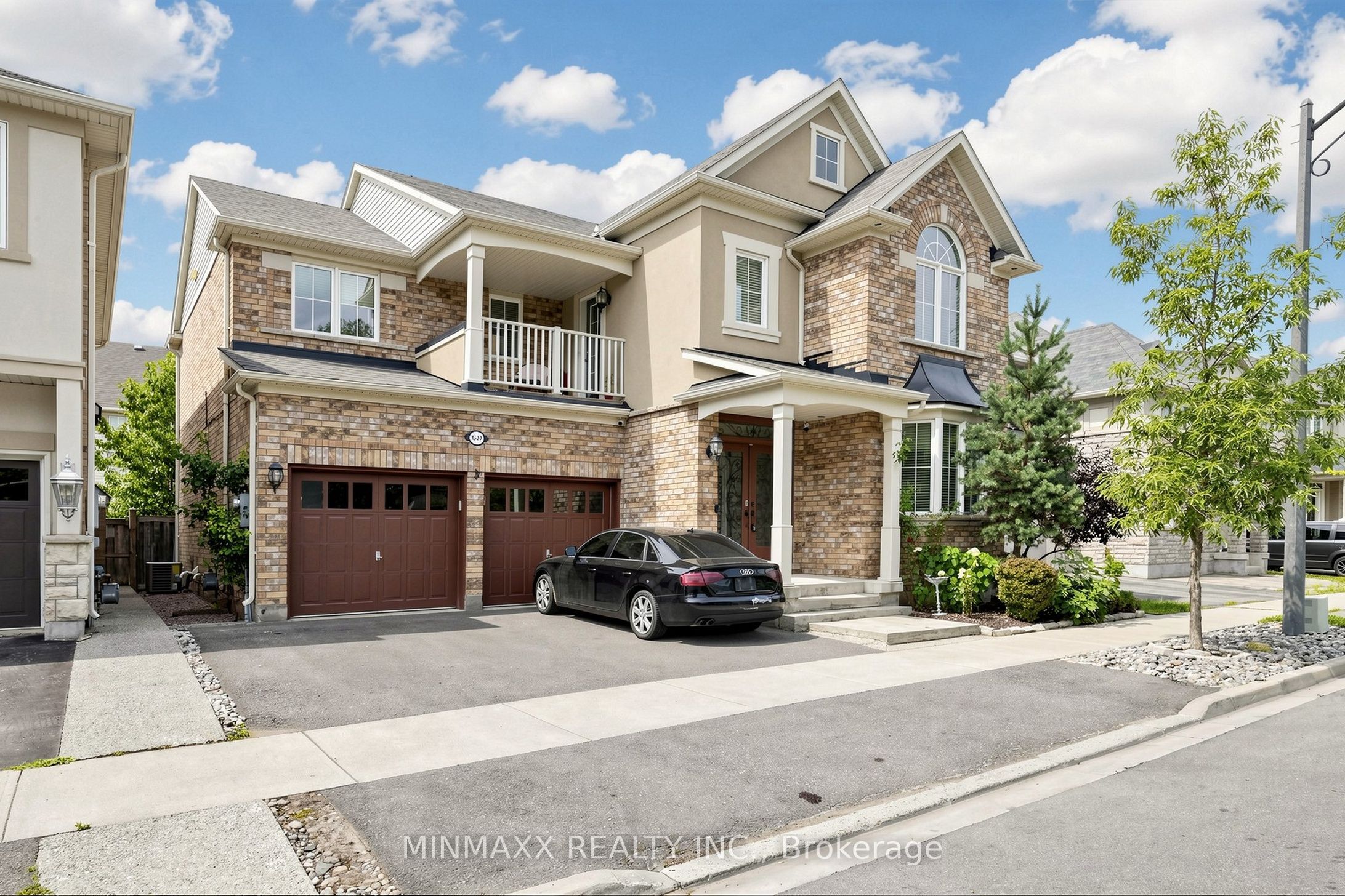 1527 Morse Place Property Photo 1