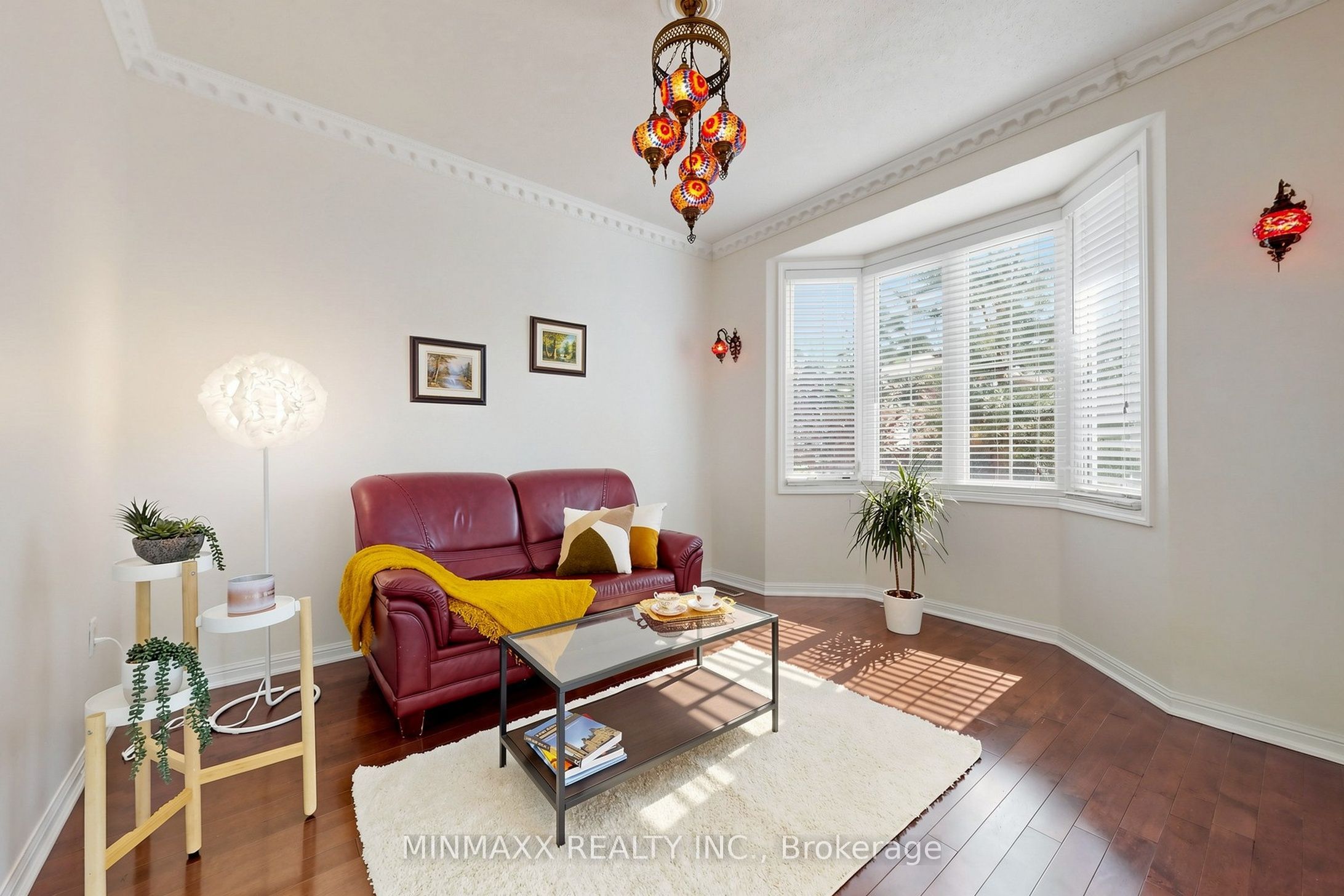 1527 Morse Place Property Photo 11