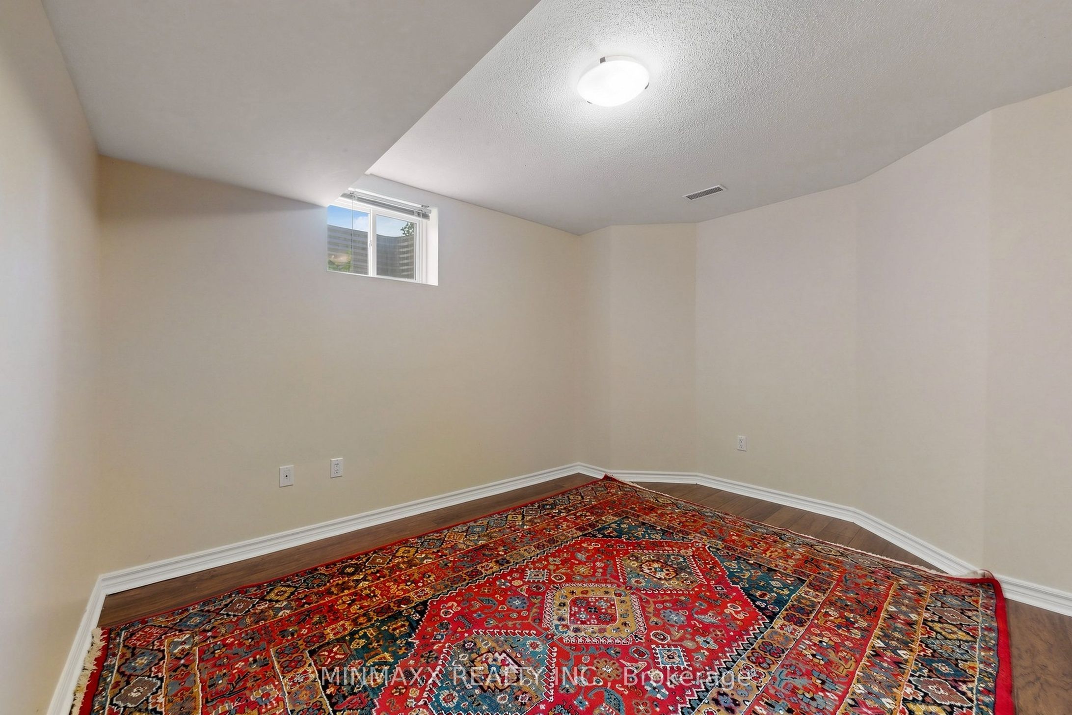 1527 Morse Place Property Photo 42