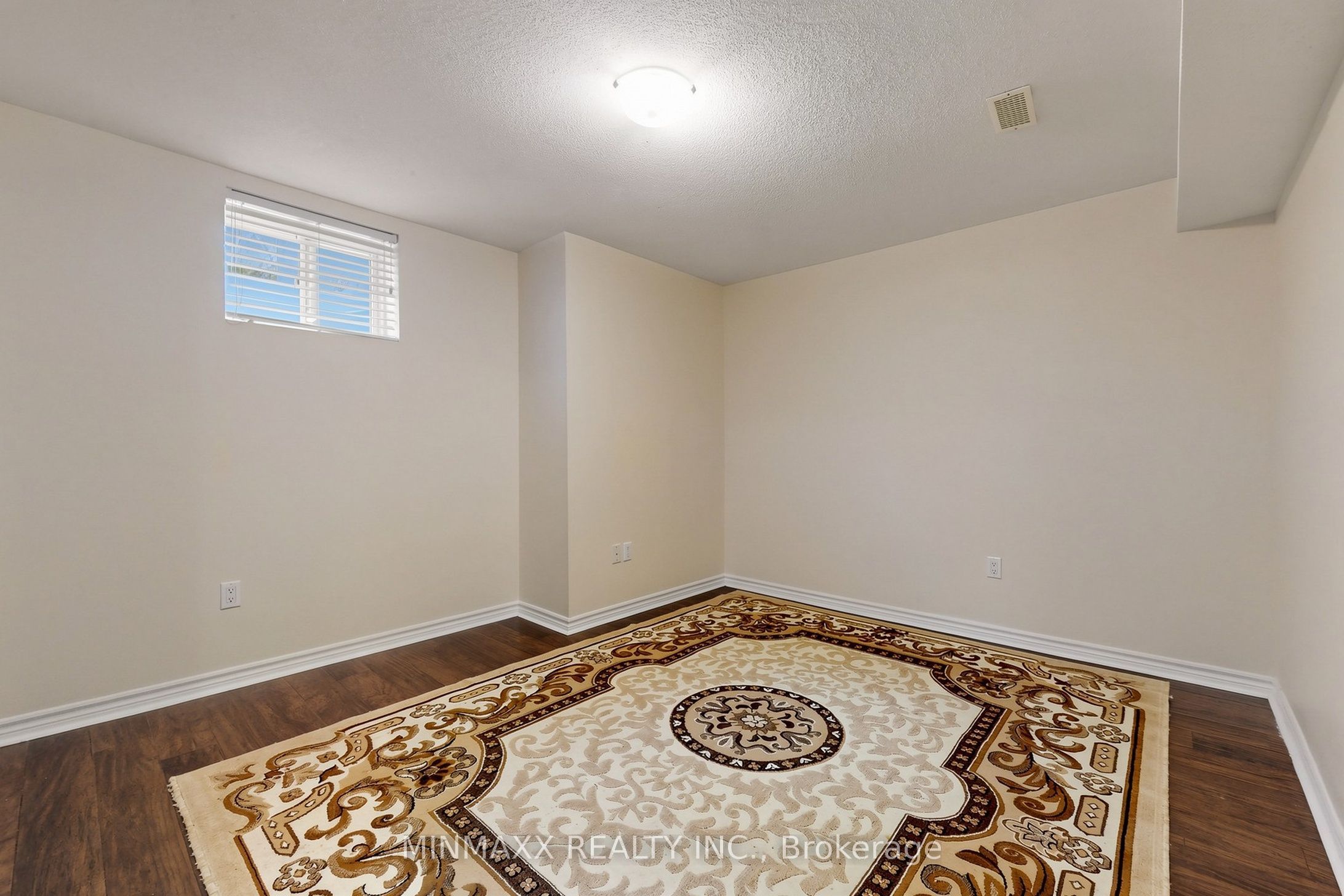 1527 Morse Place Property Photo 43