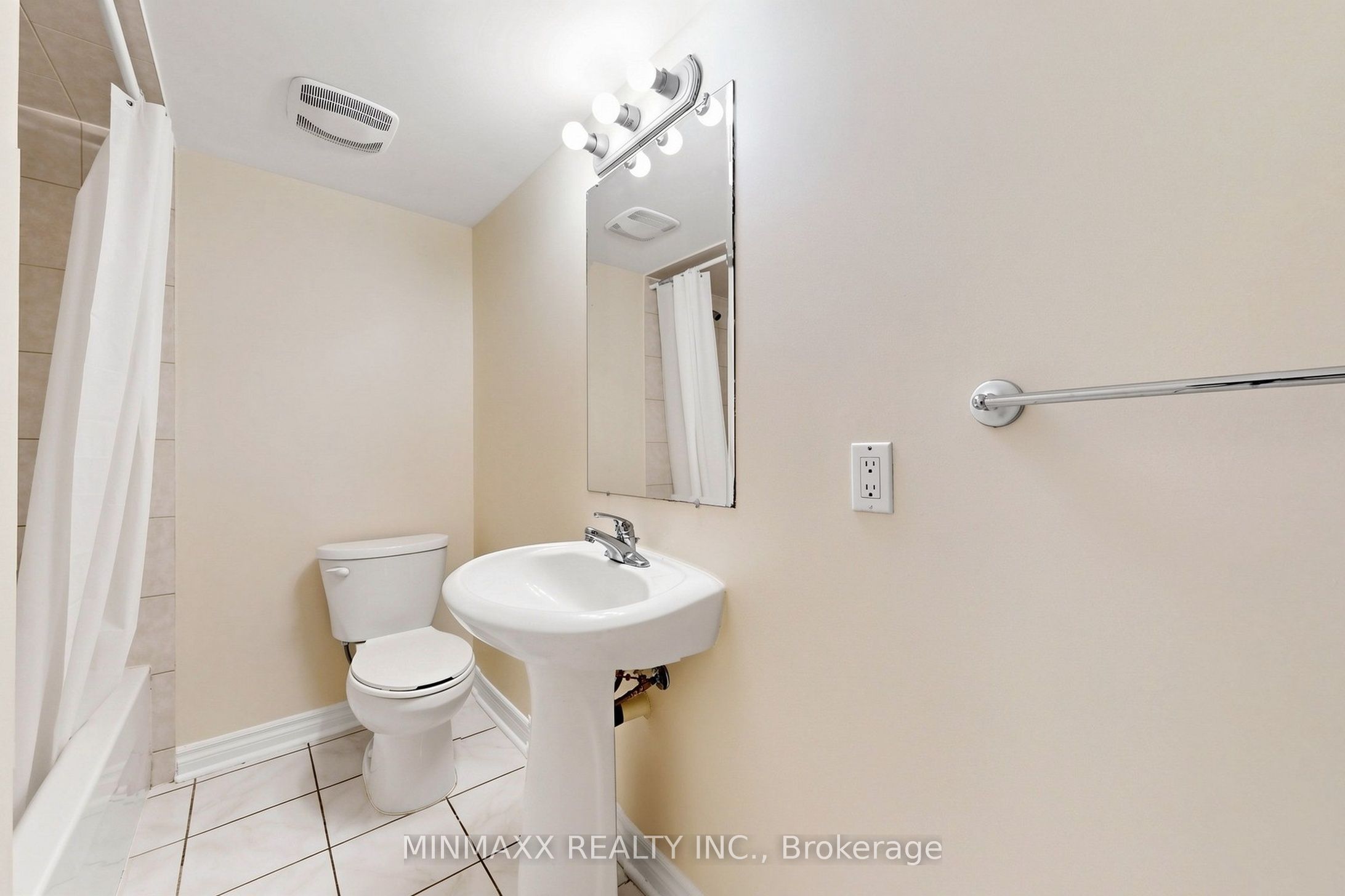1527 Morse Place Property Photo 44