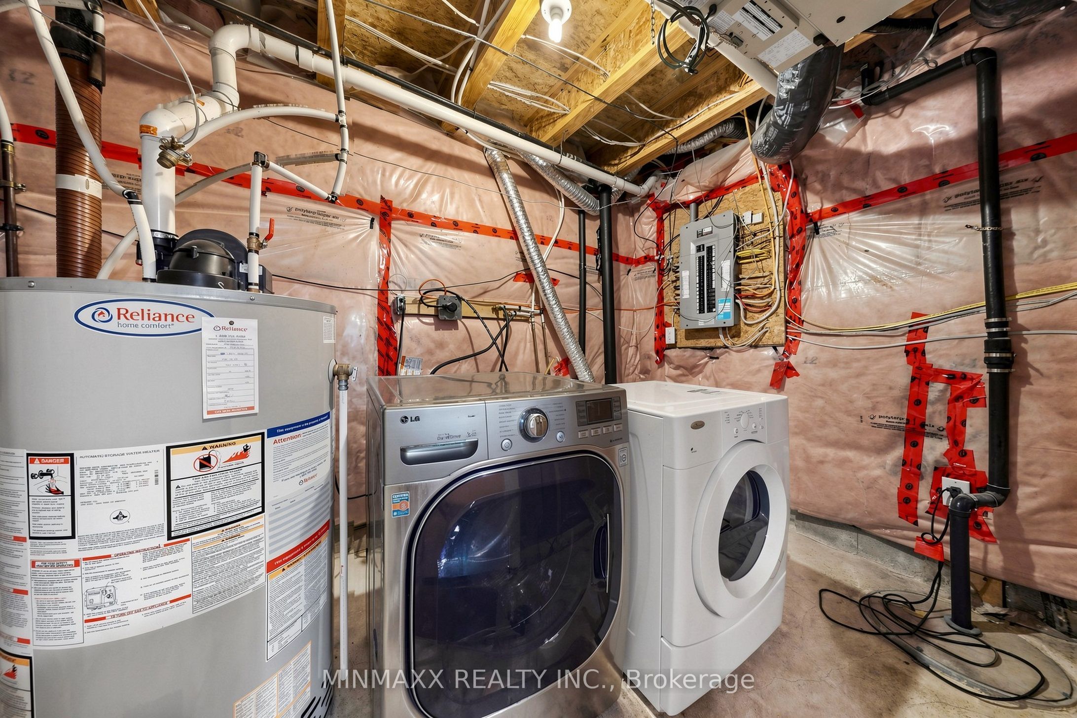1527 Morse Place Property Photo 46
