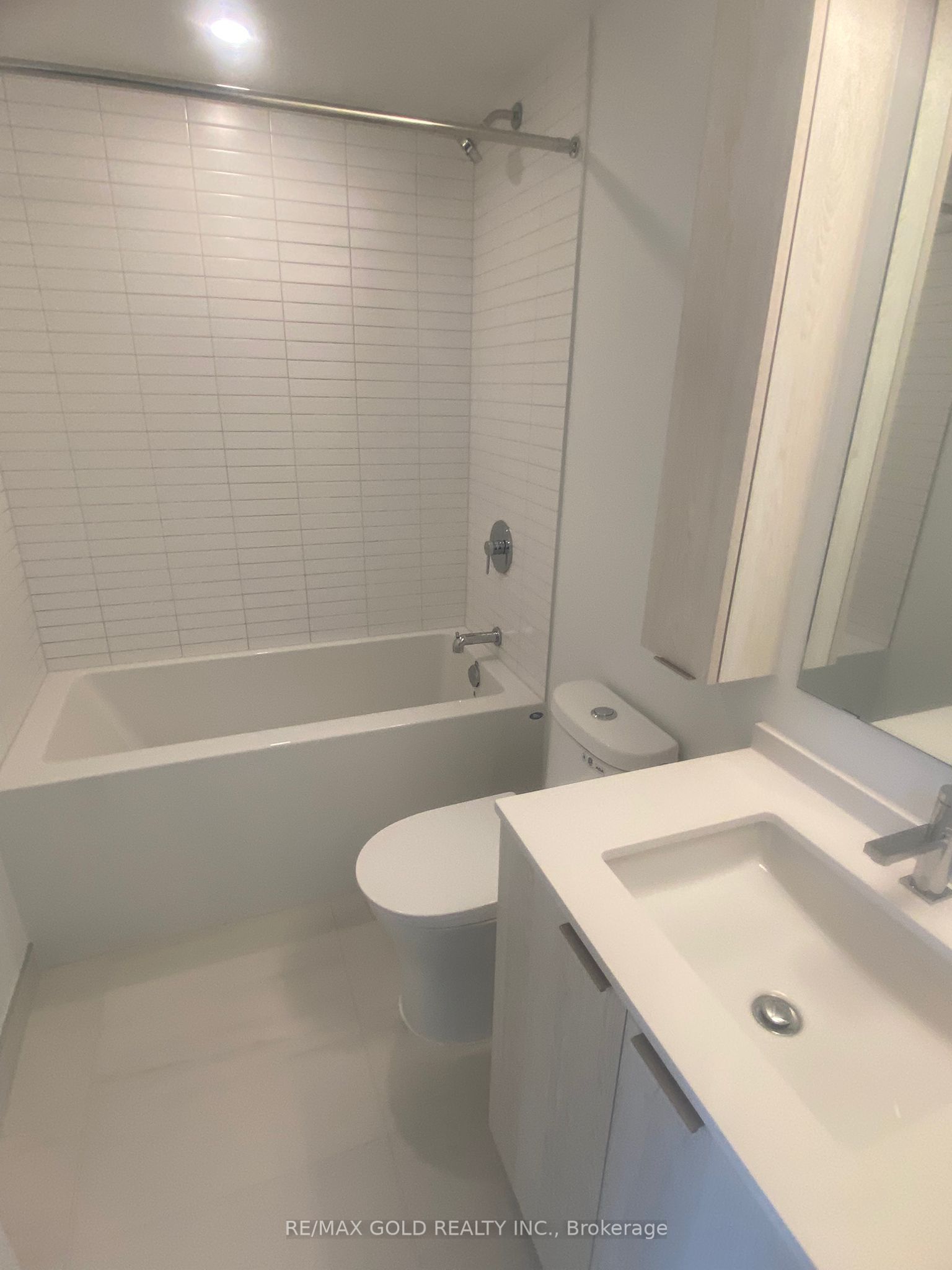 3009 Novar Road 1011 Property Photo 8