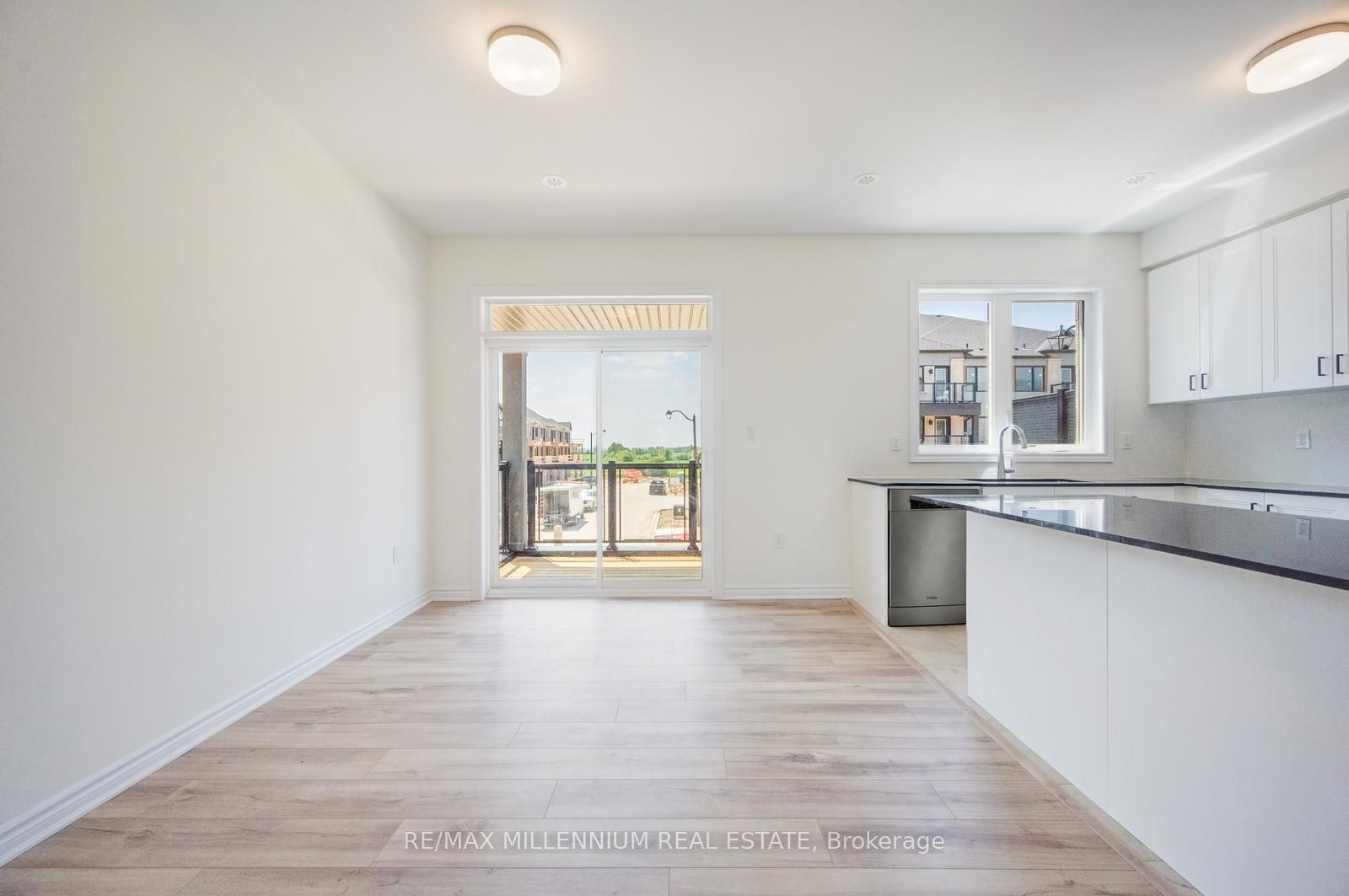 50 Thornbird Crescent Upper Property Photo 18