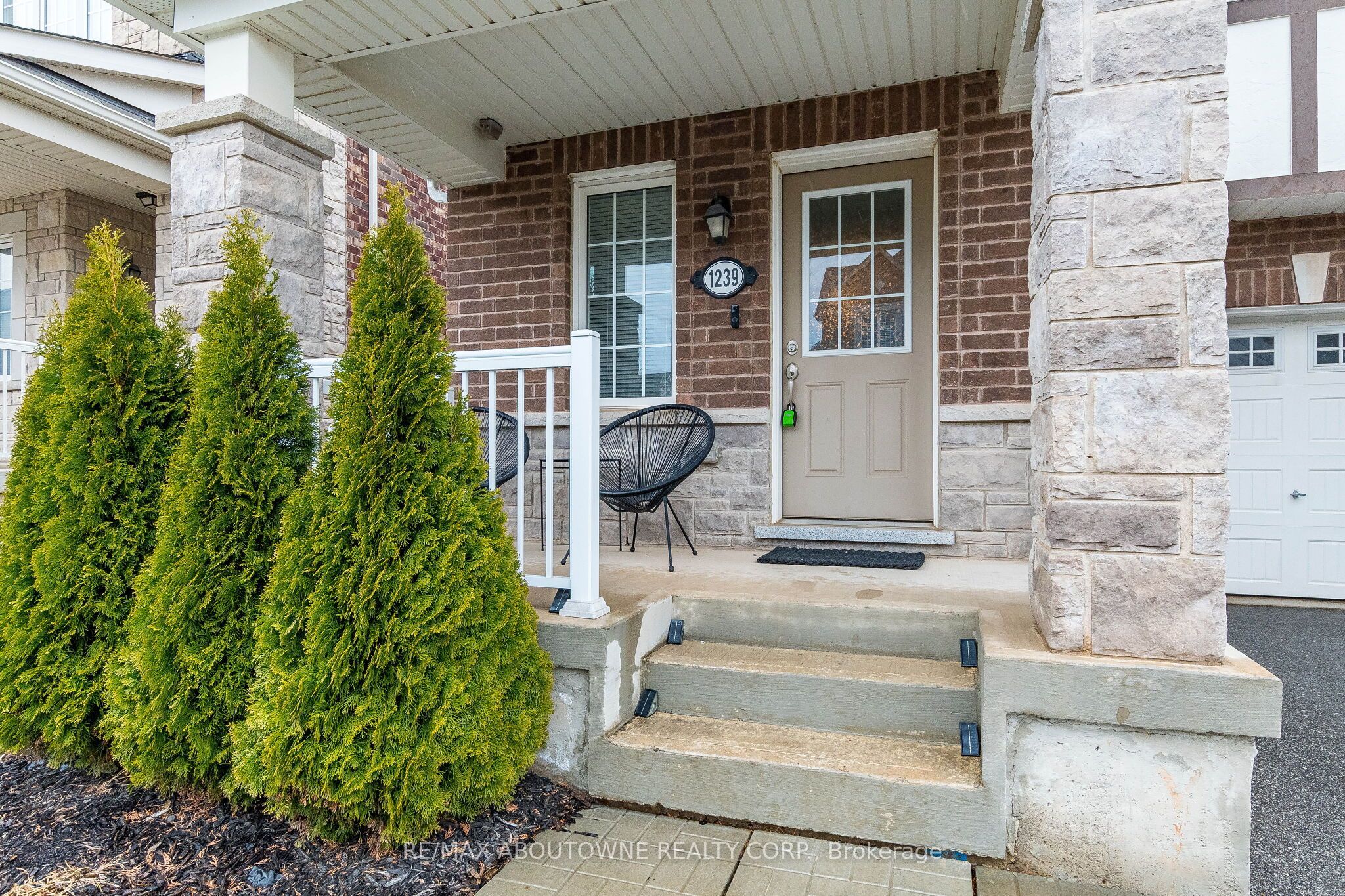 1239 Mulroney Heights Property Photo 21