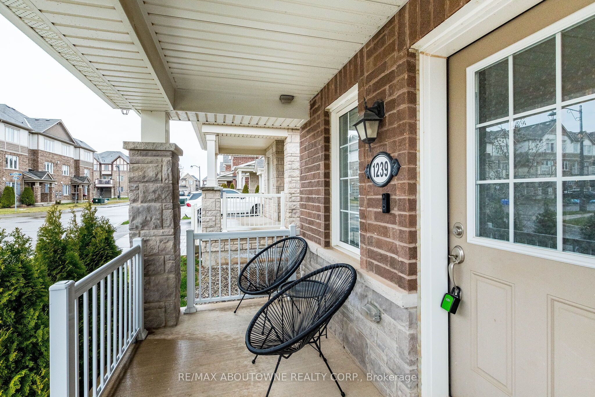 1239 Mulroney Heights Property Photo 22
