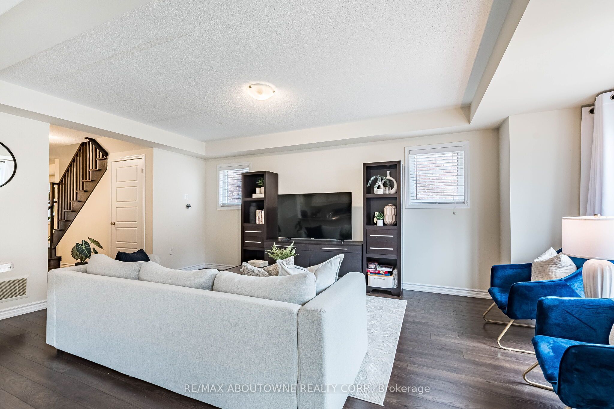 1239 Mulroney Heights Property Photo 35