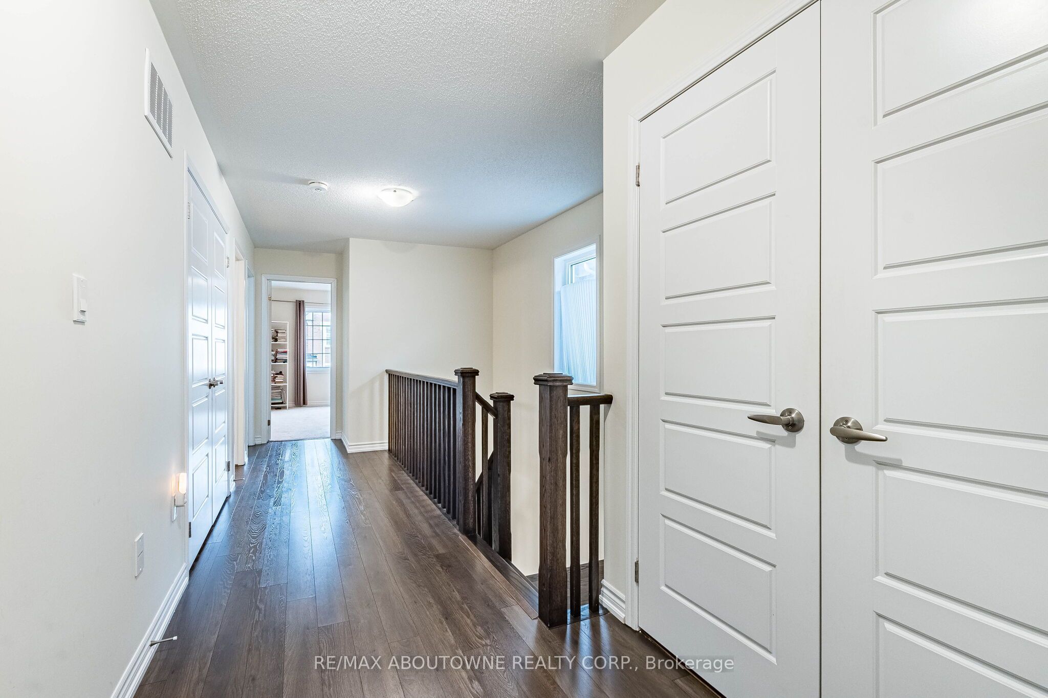 1239 Mulroney Heights Property Photo 48