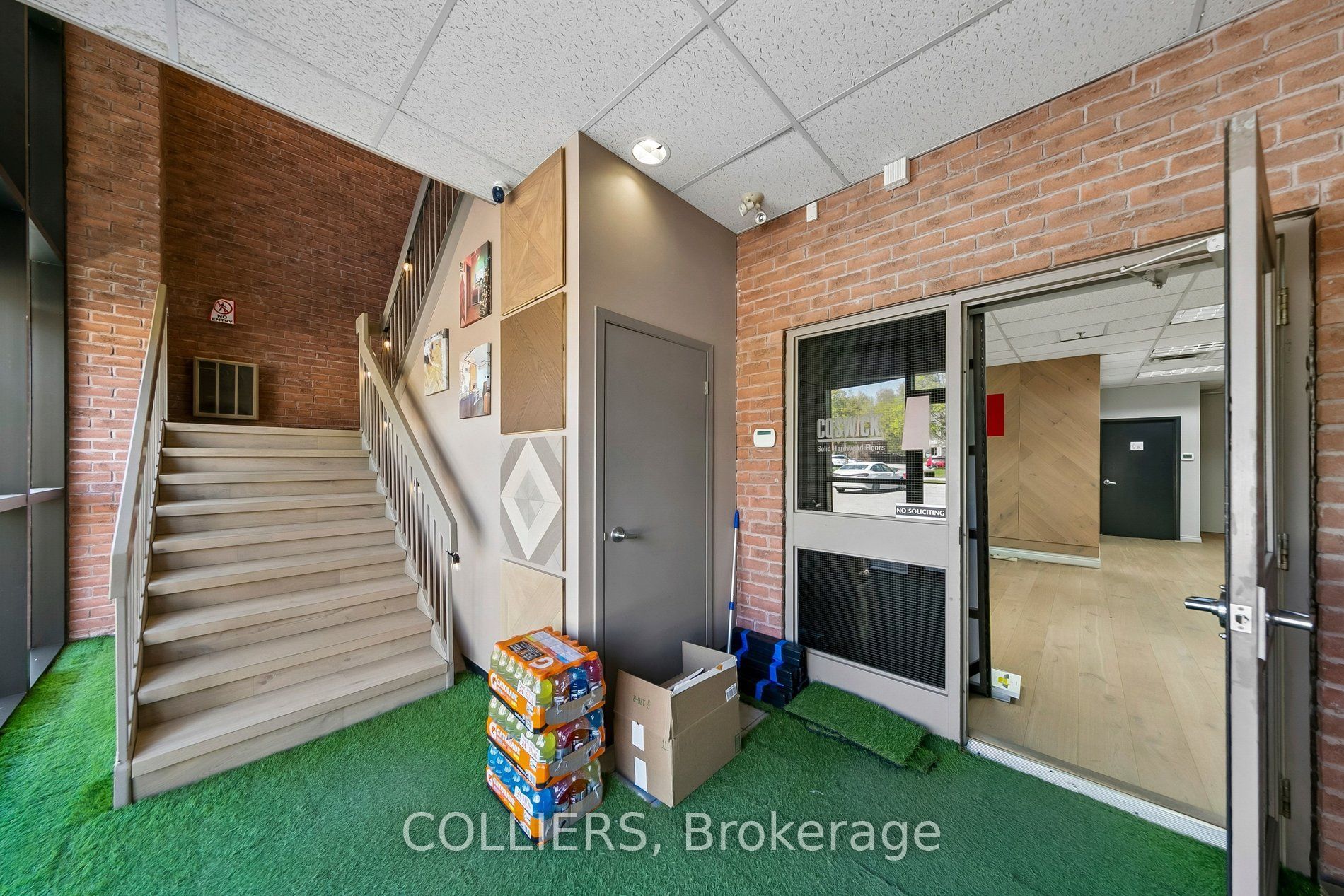 230 Watline Avenue 100 Property Photo 3