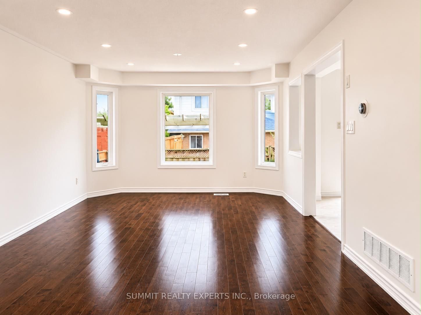 25 Deforest Drive Property Photo 3