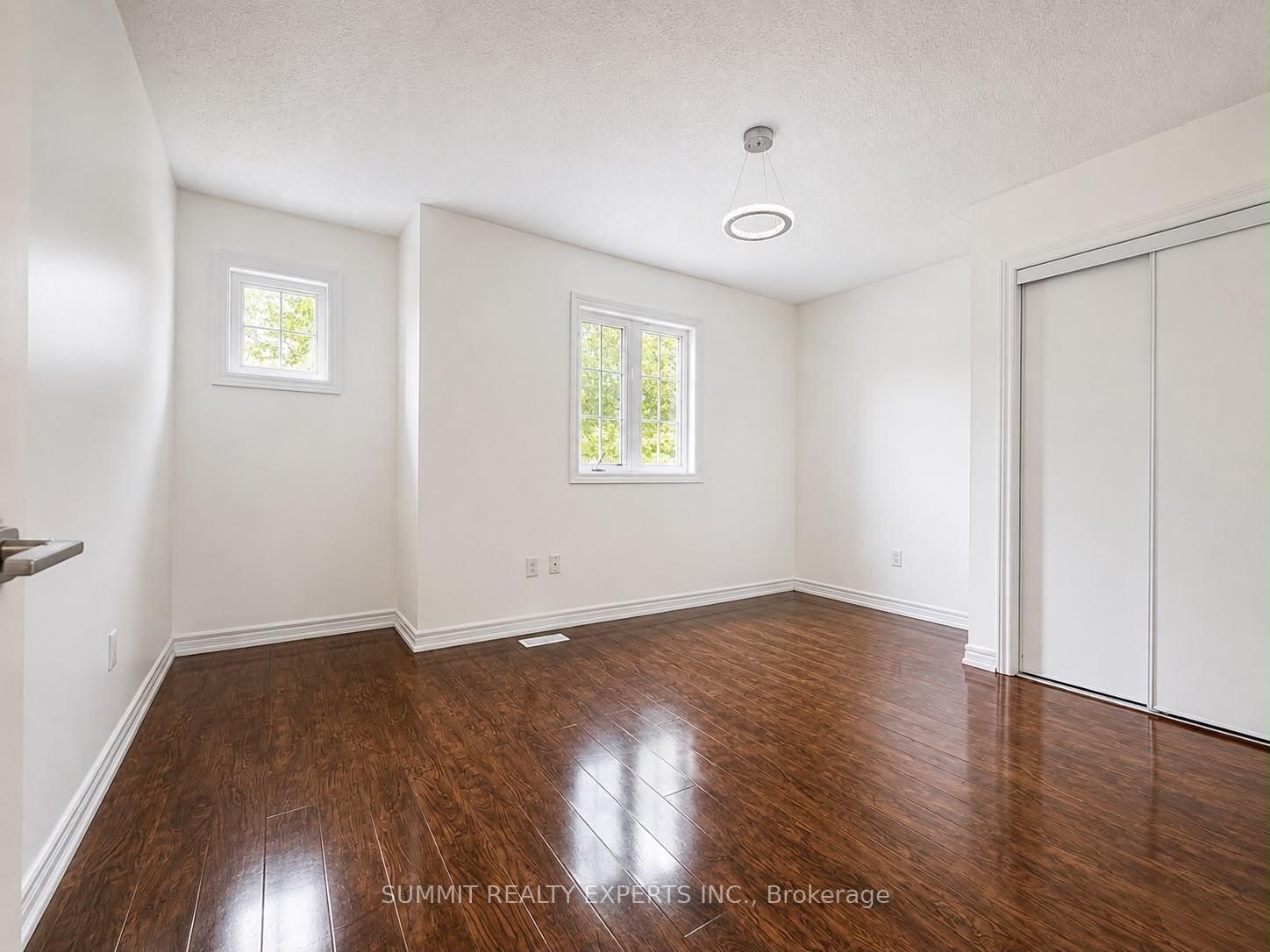 25 Deforest Drive Property Photo 14
