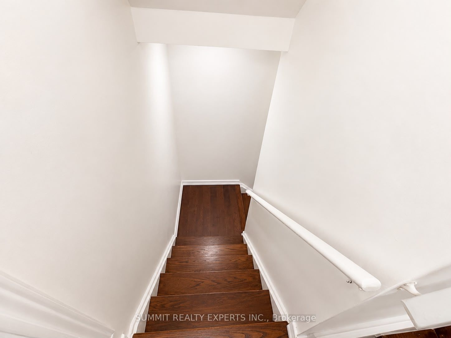 25 Deforest Drive Property Photo 17