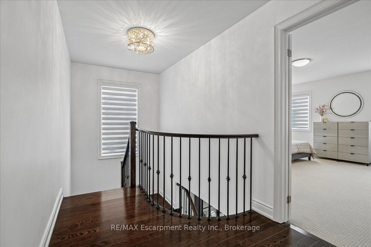 2400 Spring Meadow Way Property Photo 24