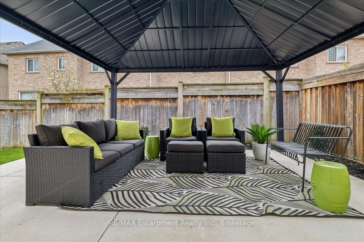 2400 Spring Meadow Way Property Photo 46