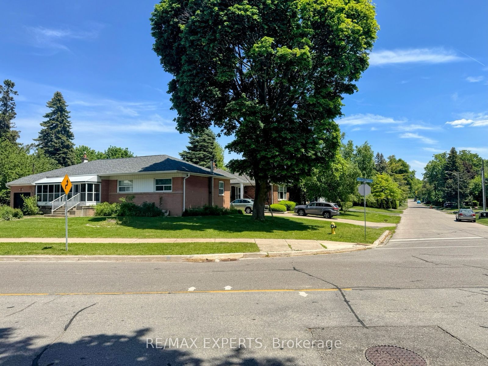 69 Lloyd Manor Road Property Photo 2
