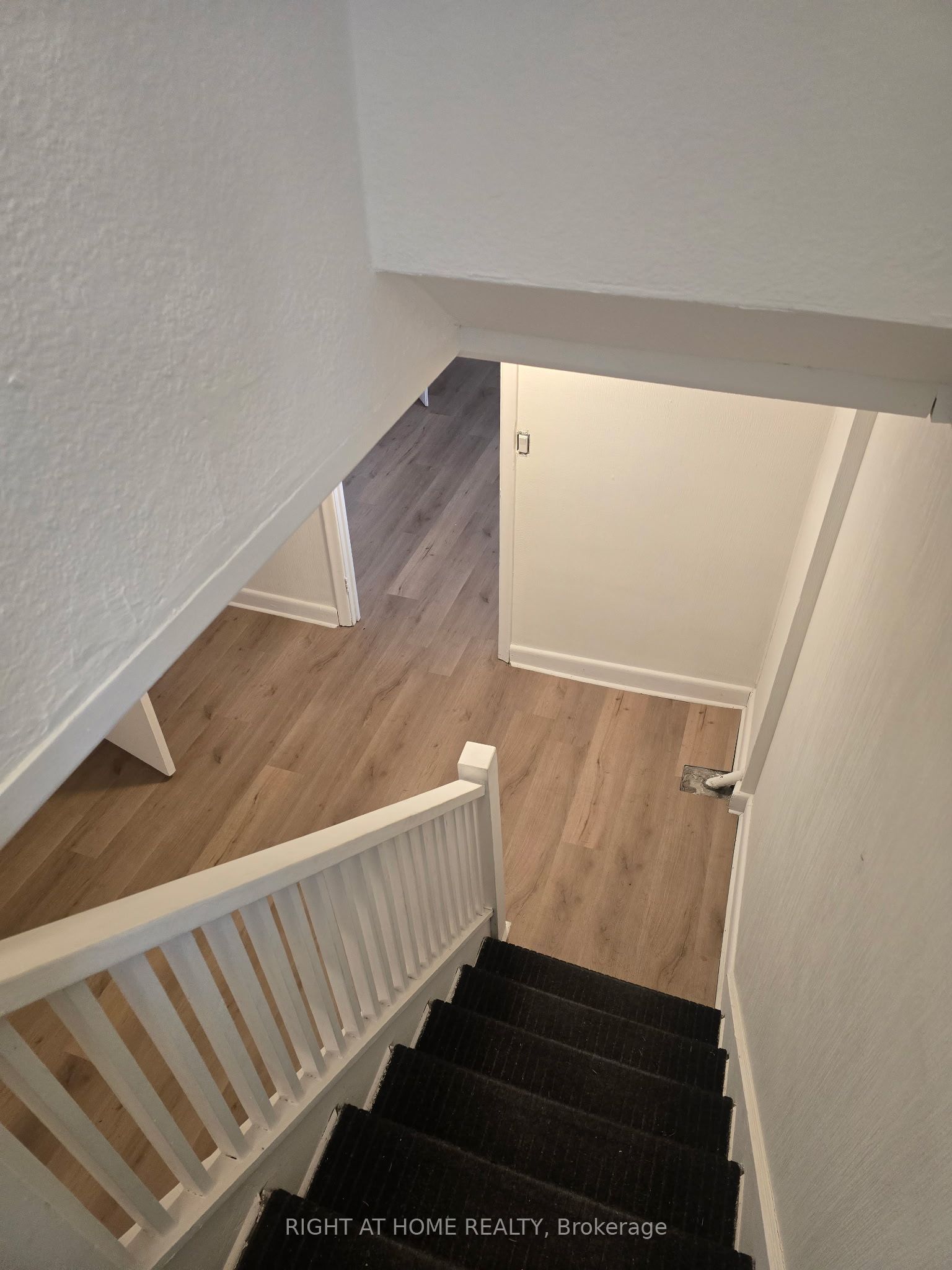 70 Bunnell Crescent Property Photo 11