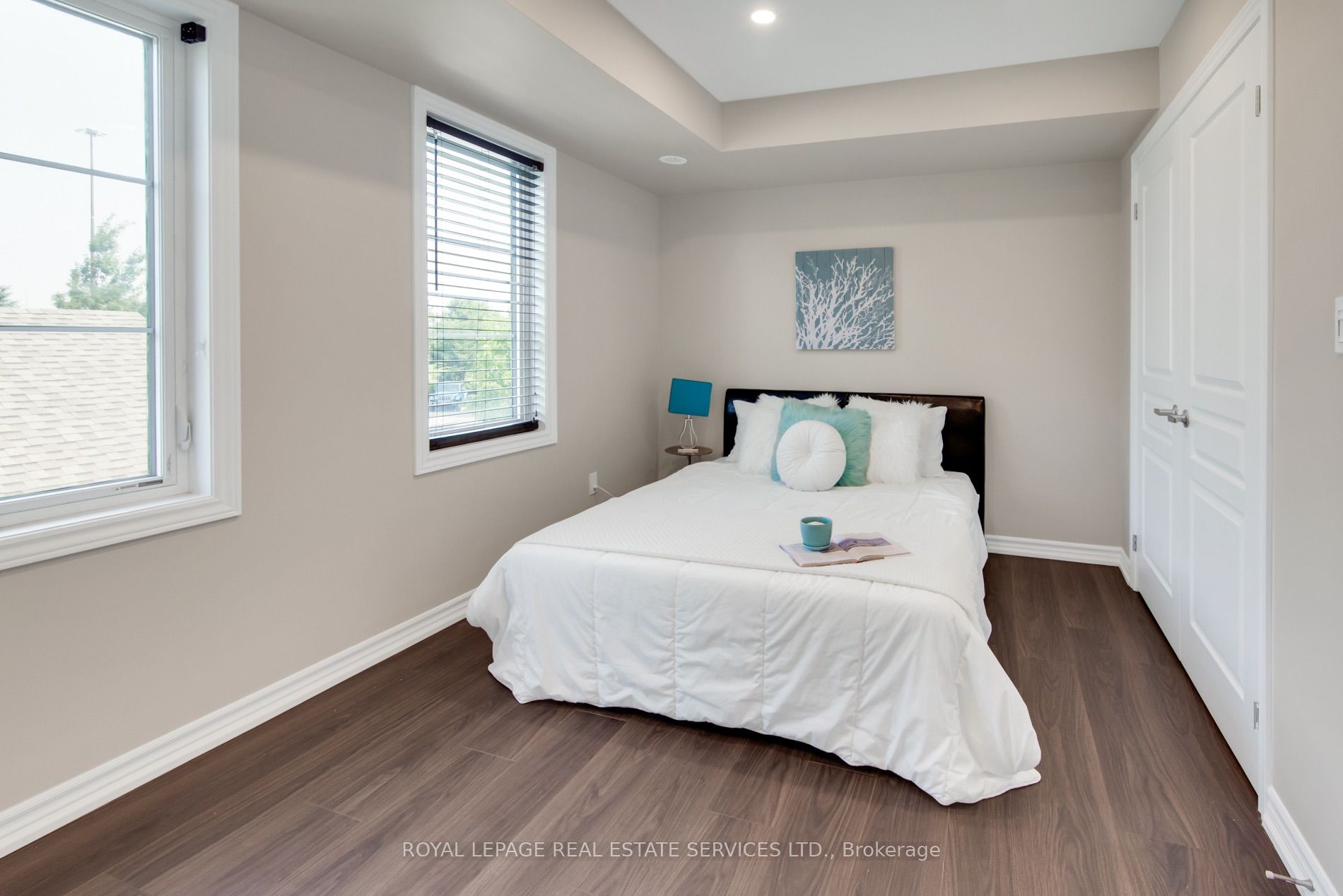 636 Evans Avenue 47 Property Photo 12