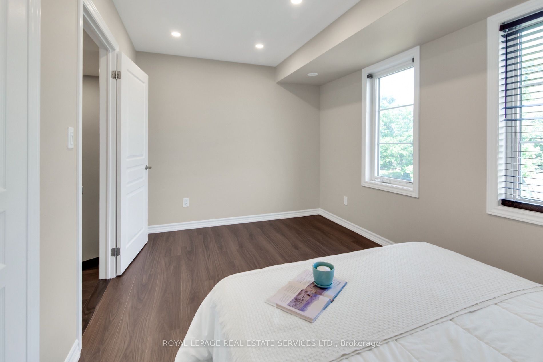 636 Evans Avenue 47 Property Photo 13