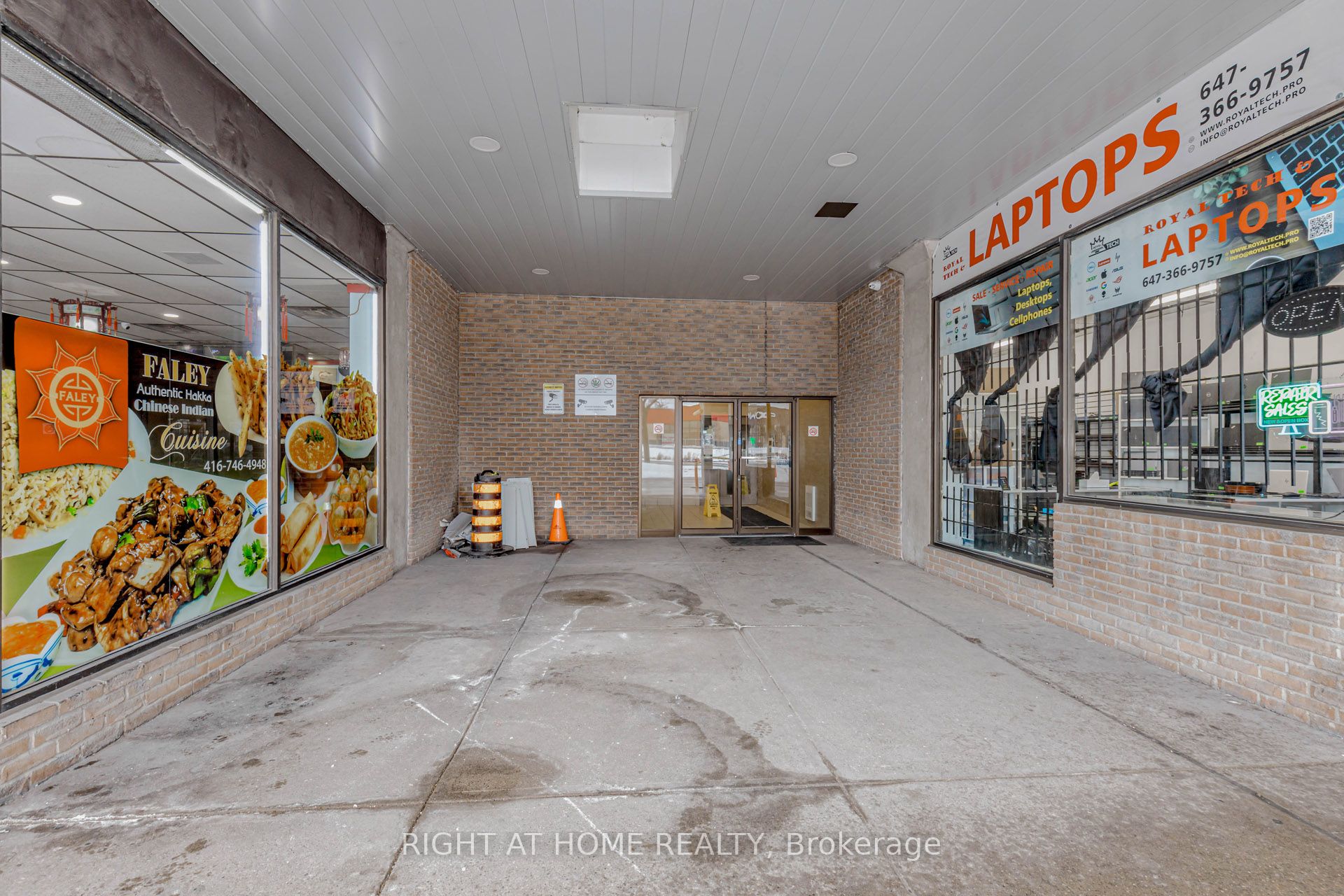 40 Rexdale Boulevard 3 Property Photo 3