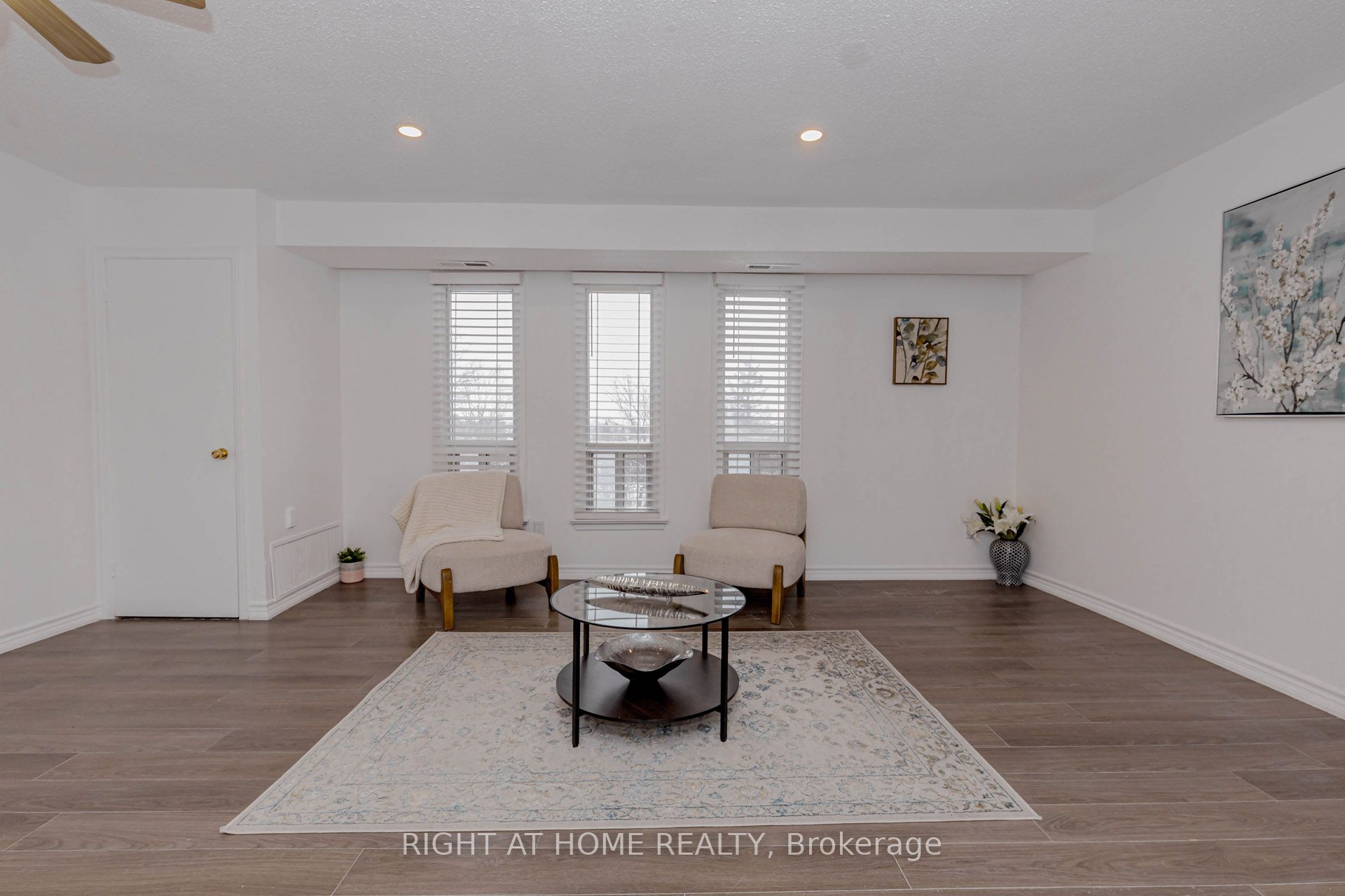 40 Rexdale Boulevard 3 Property Photo 15