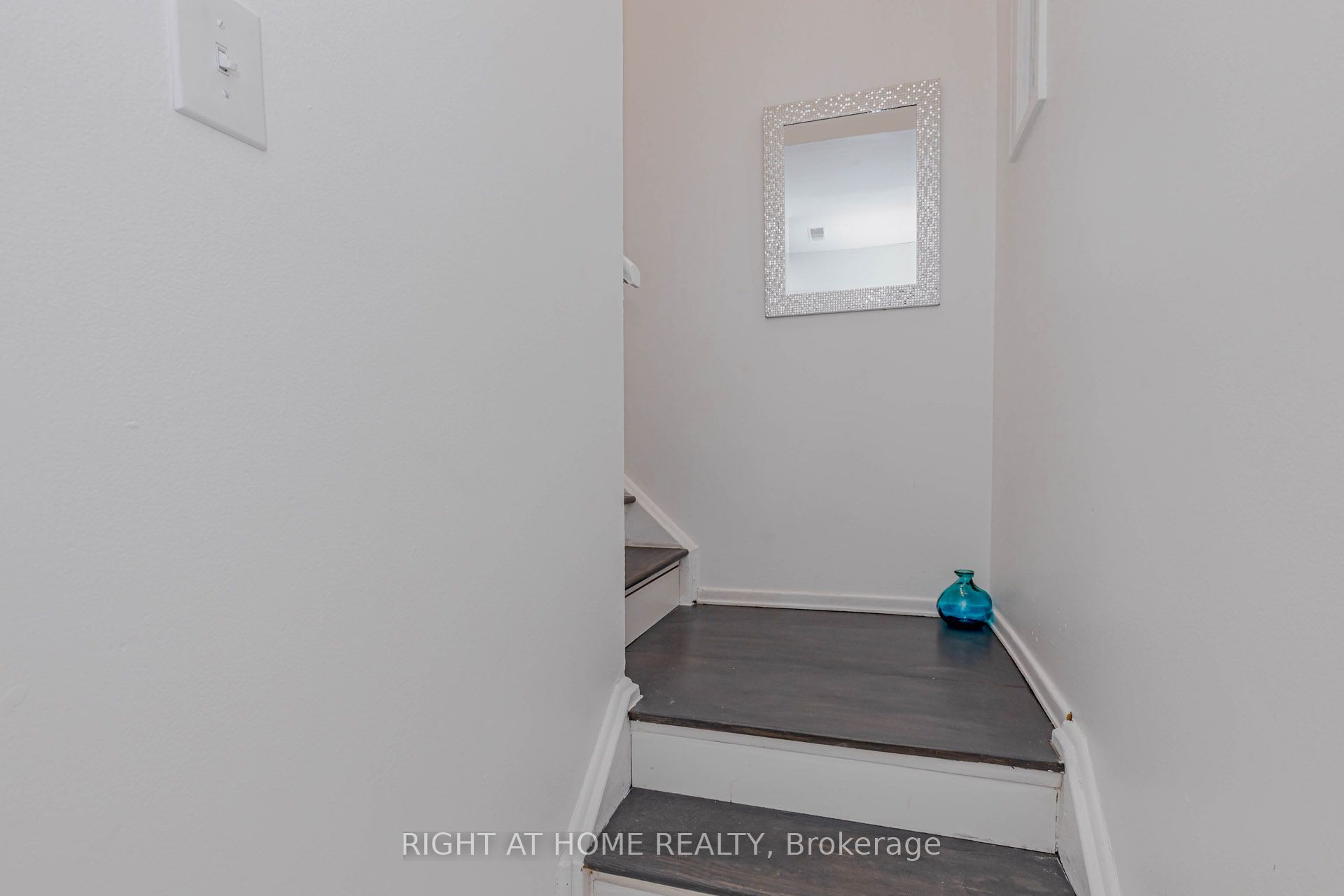 40 Rexdale Boulevard 3 Property Photo 20