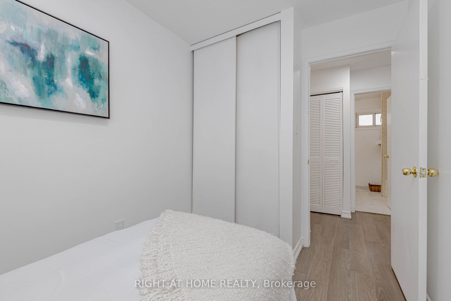 40 Rexdale Boulevard 3 Property Photo 35