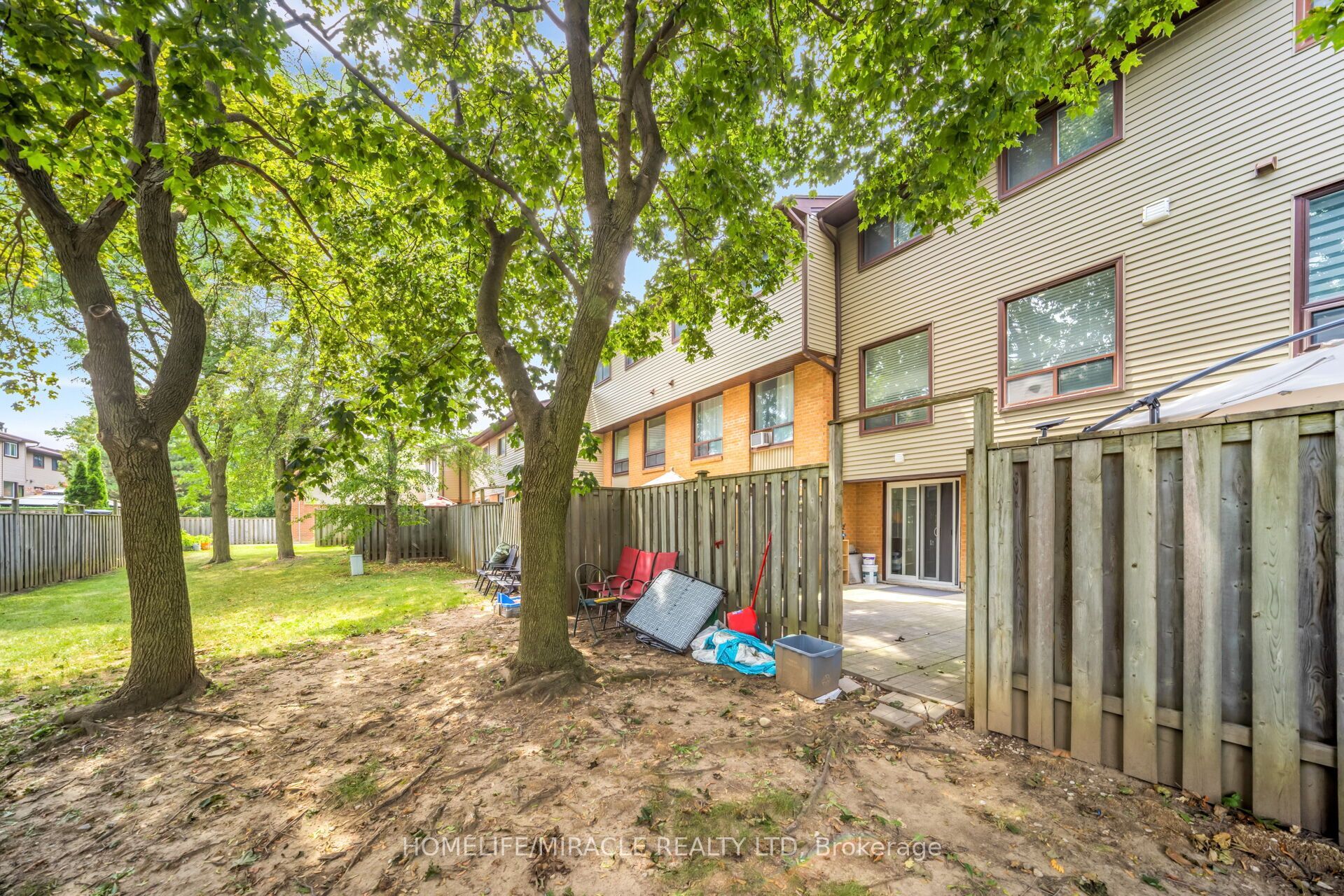 25 Carleton Place Property Photo 40
