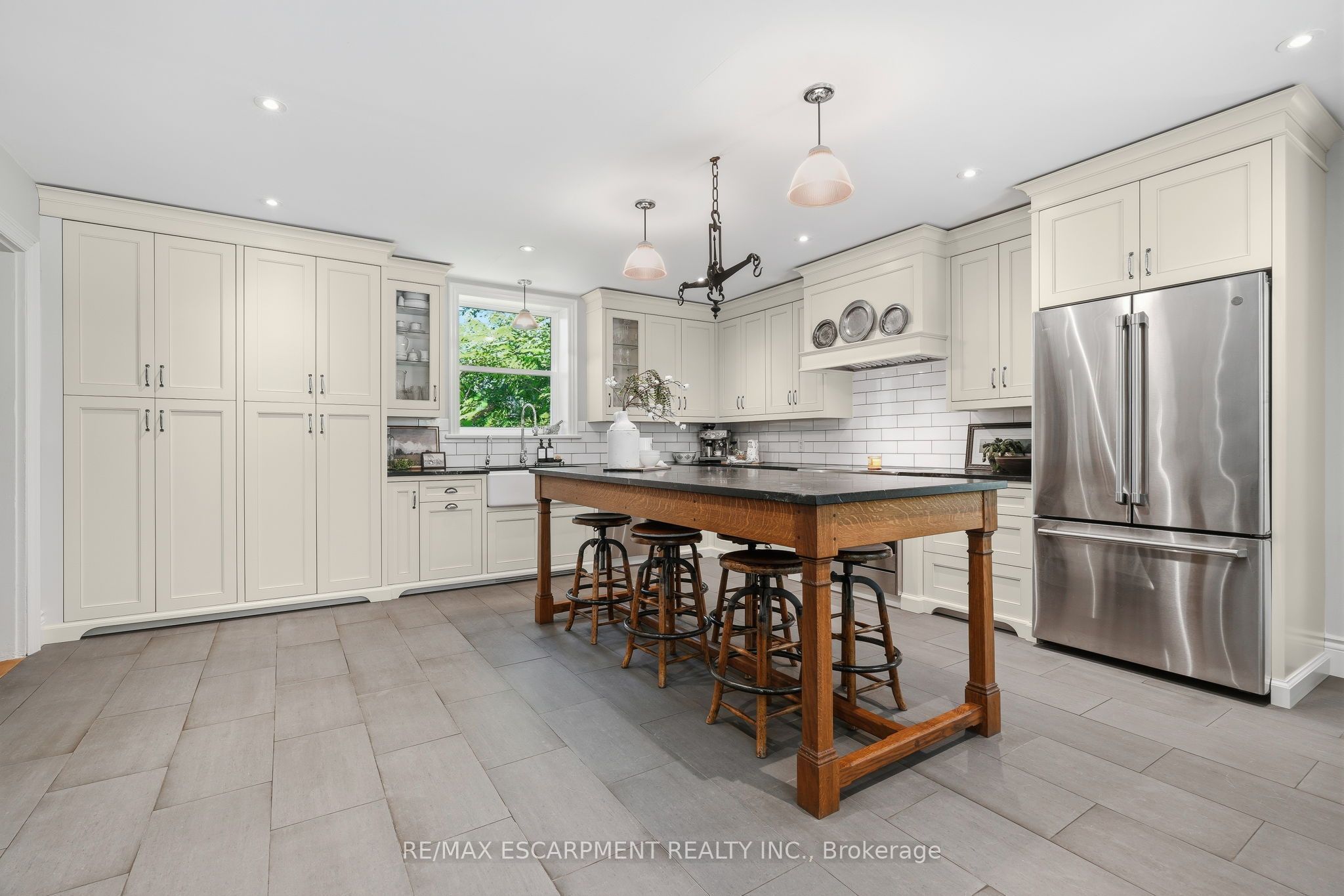 5515 Blind Line Property Photo 18