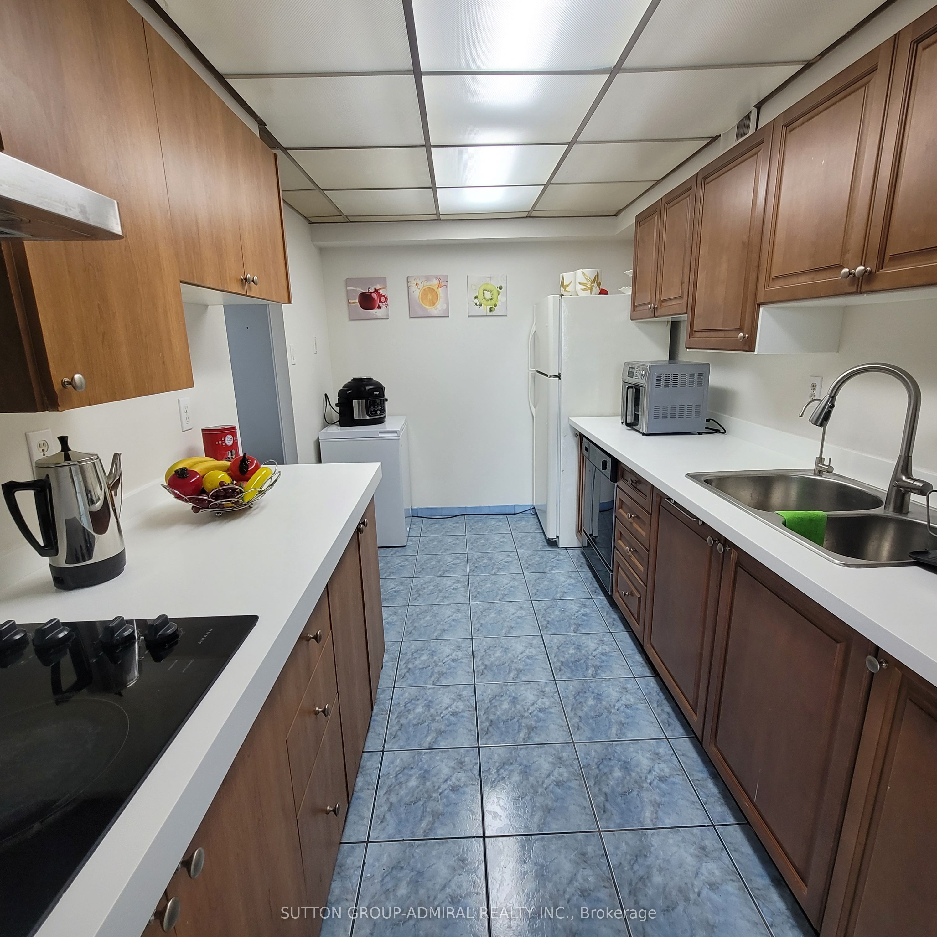 10 Tobermory Drive 802 Property Photo 15