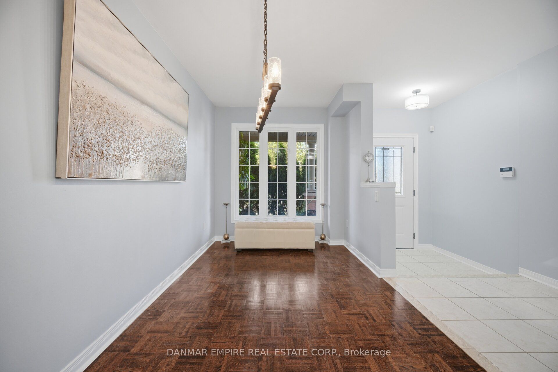 658 Julia Avenue Property Photo 8