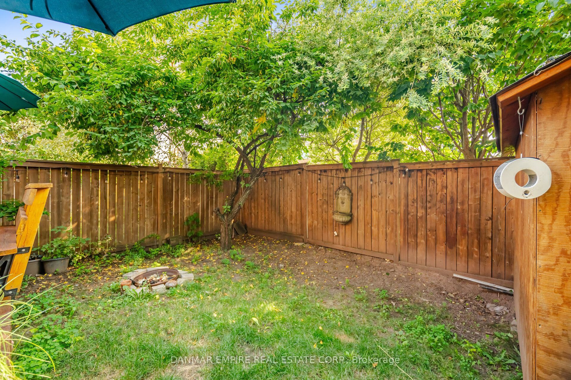 658 Julia Avenue Property Photo 47