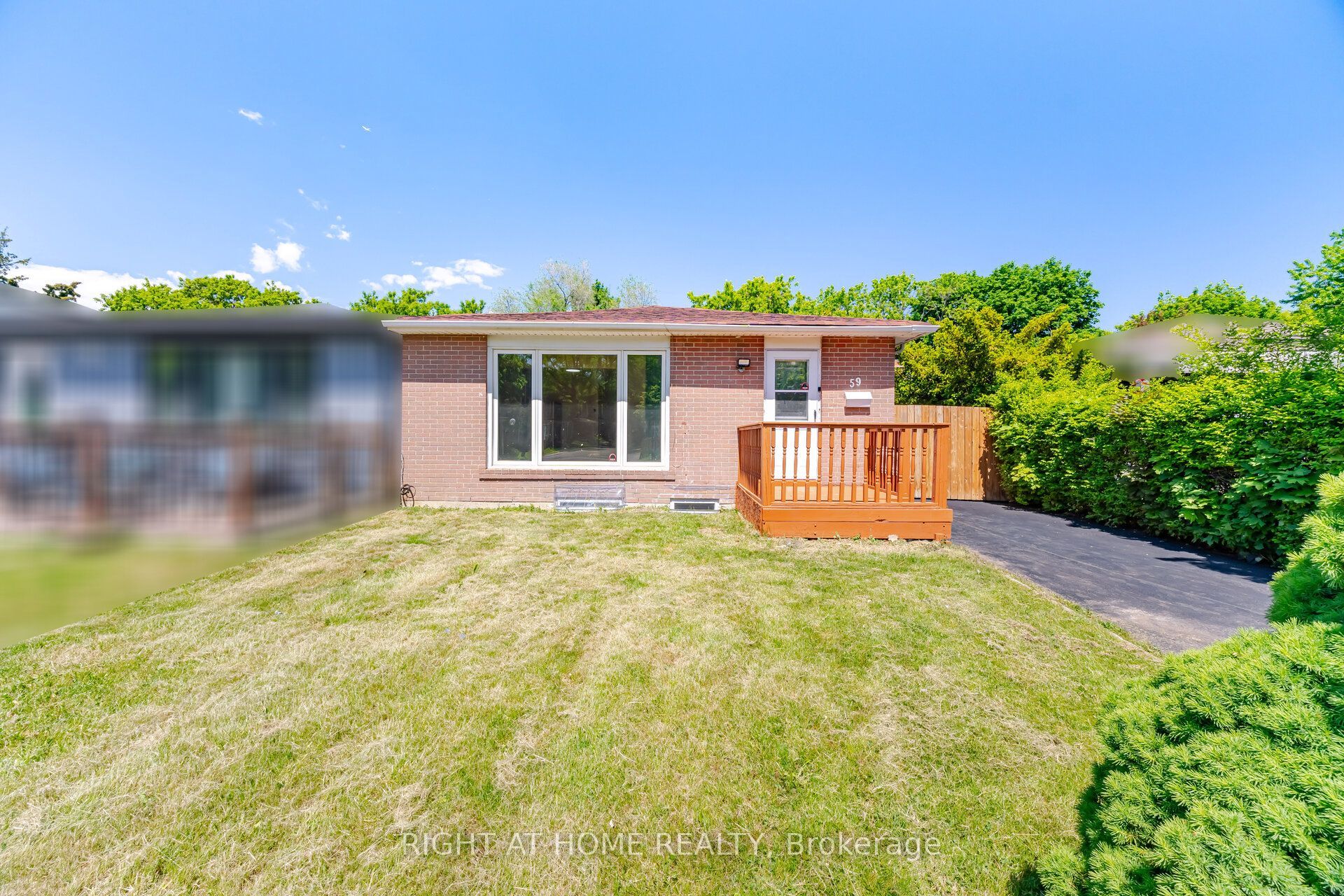 59 Edenborough Drive Property Photo 2
