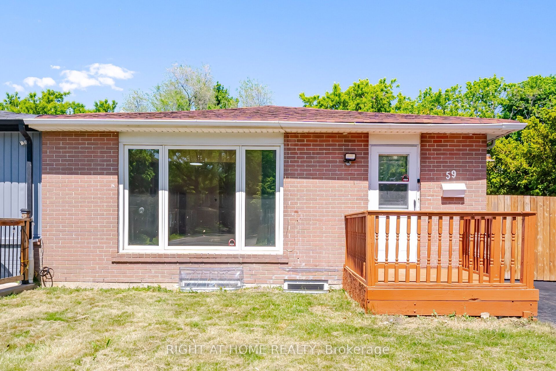 59 Edenborough Drive Property Photo 3