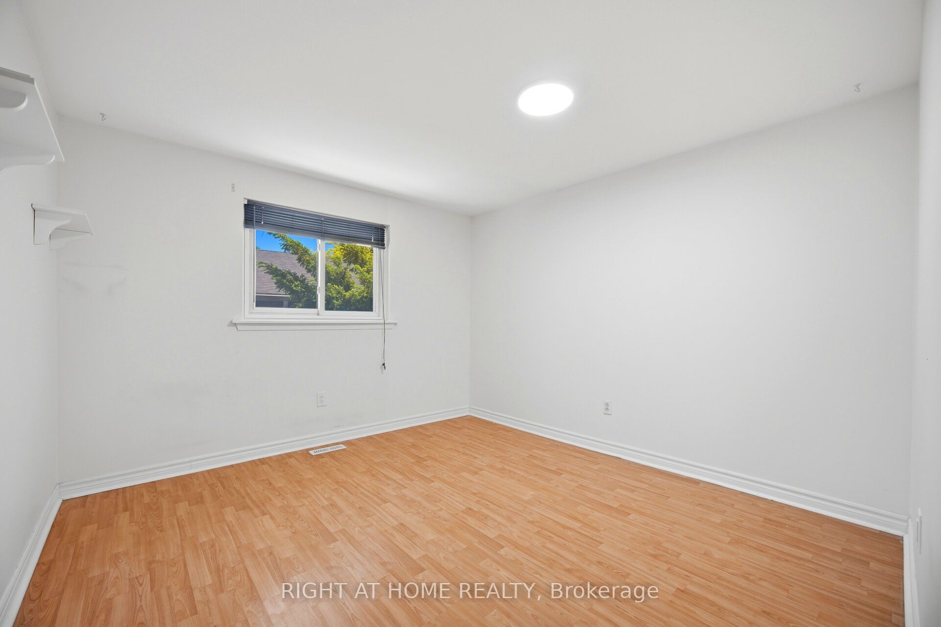 59 Edenborough Drive Property Photo 18