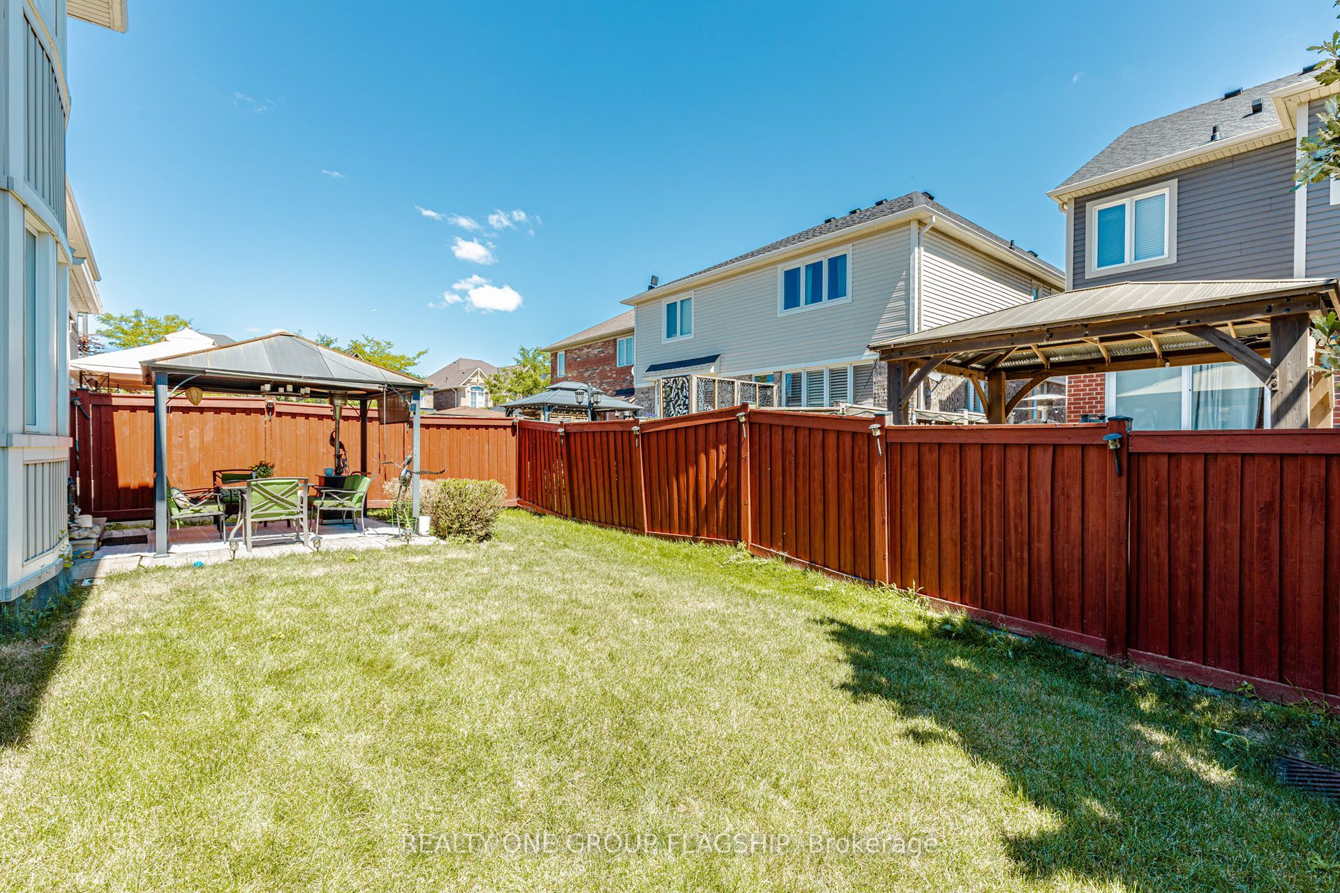 715 Casarin Crescent Property Photo 45