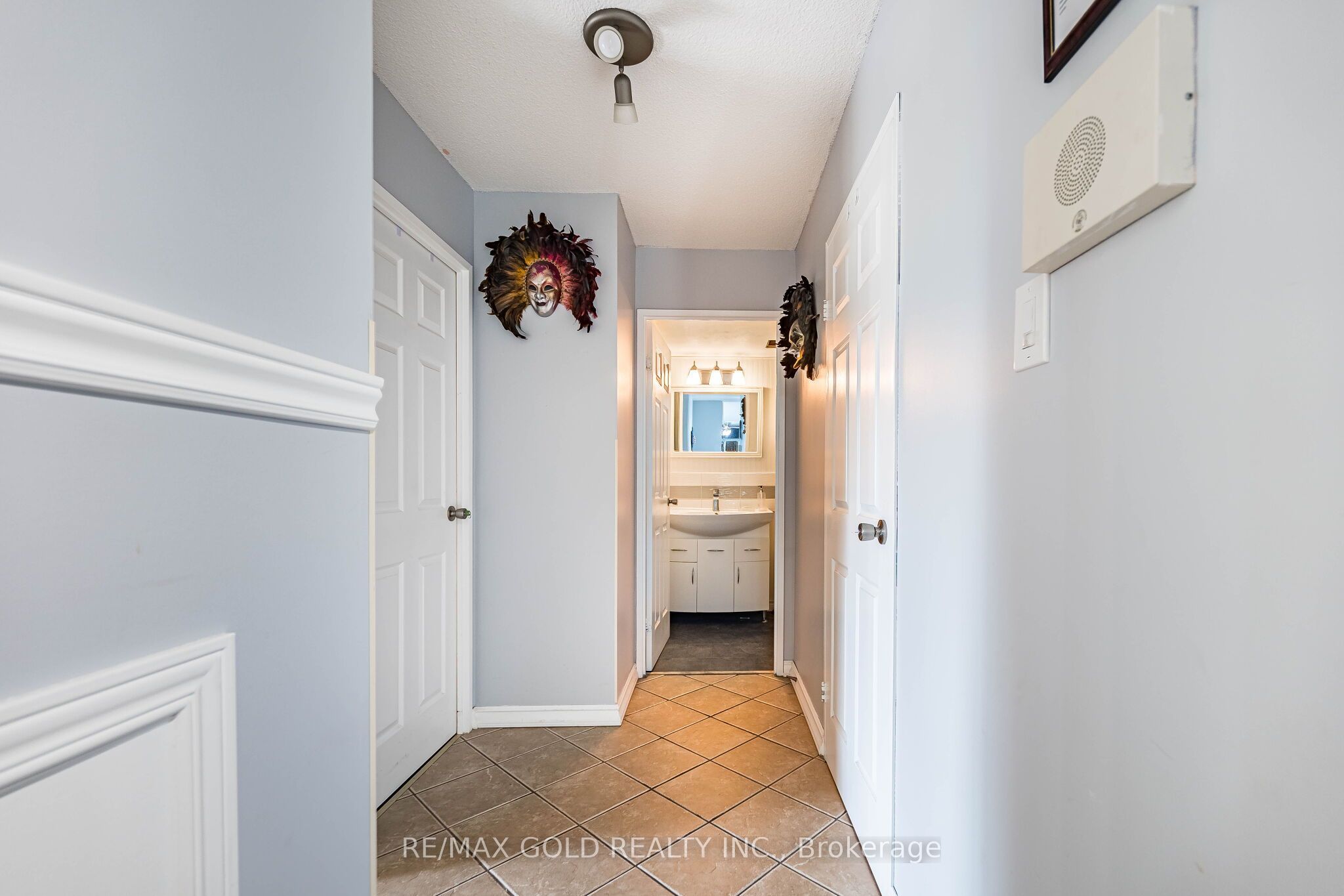21 Knightsbridge Road 407 Property Photo 10