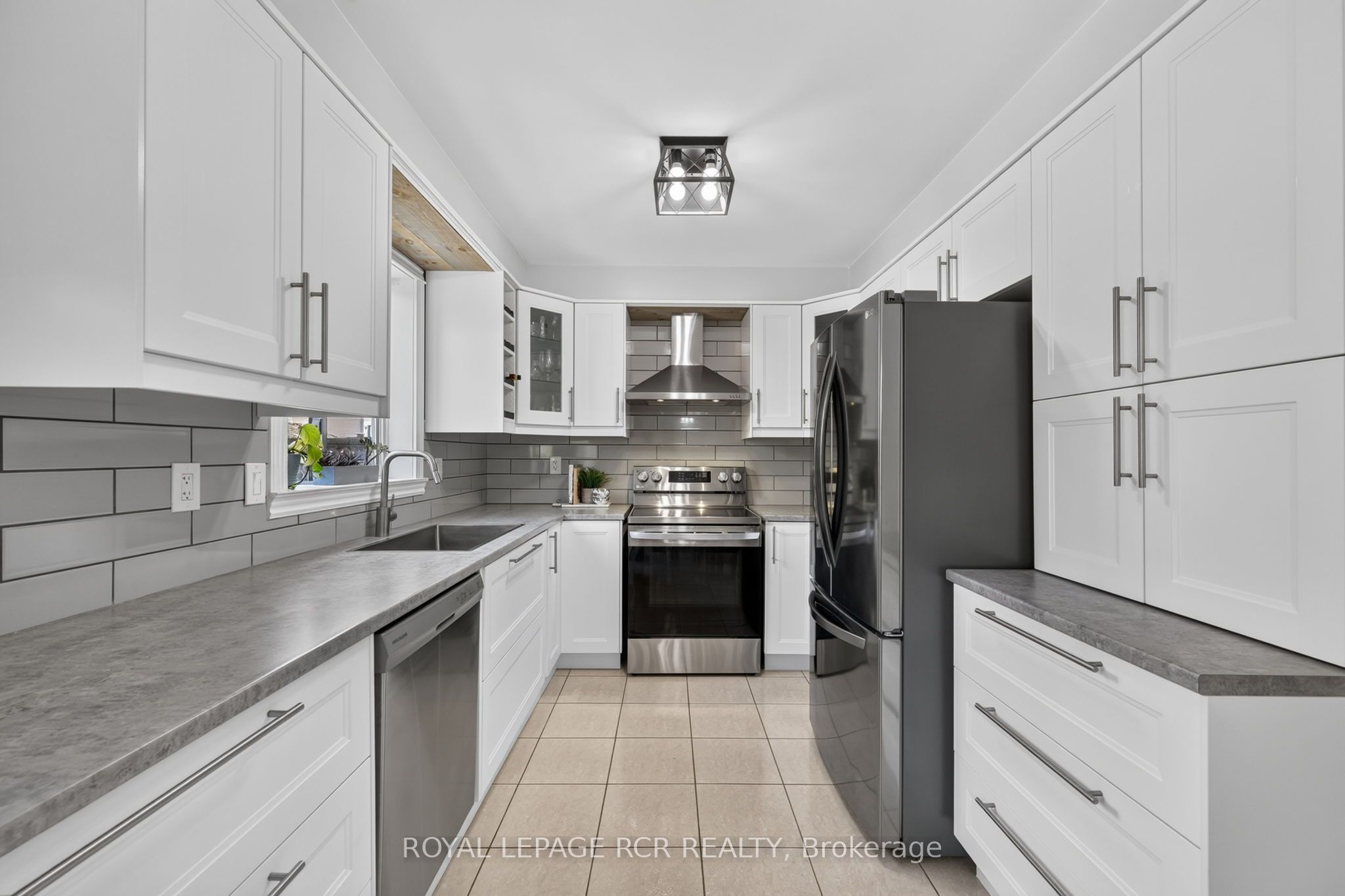 95 Waters Boulevard Property Photo 13