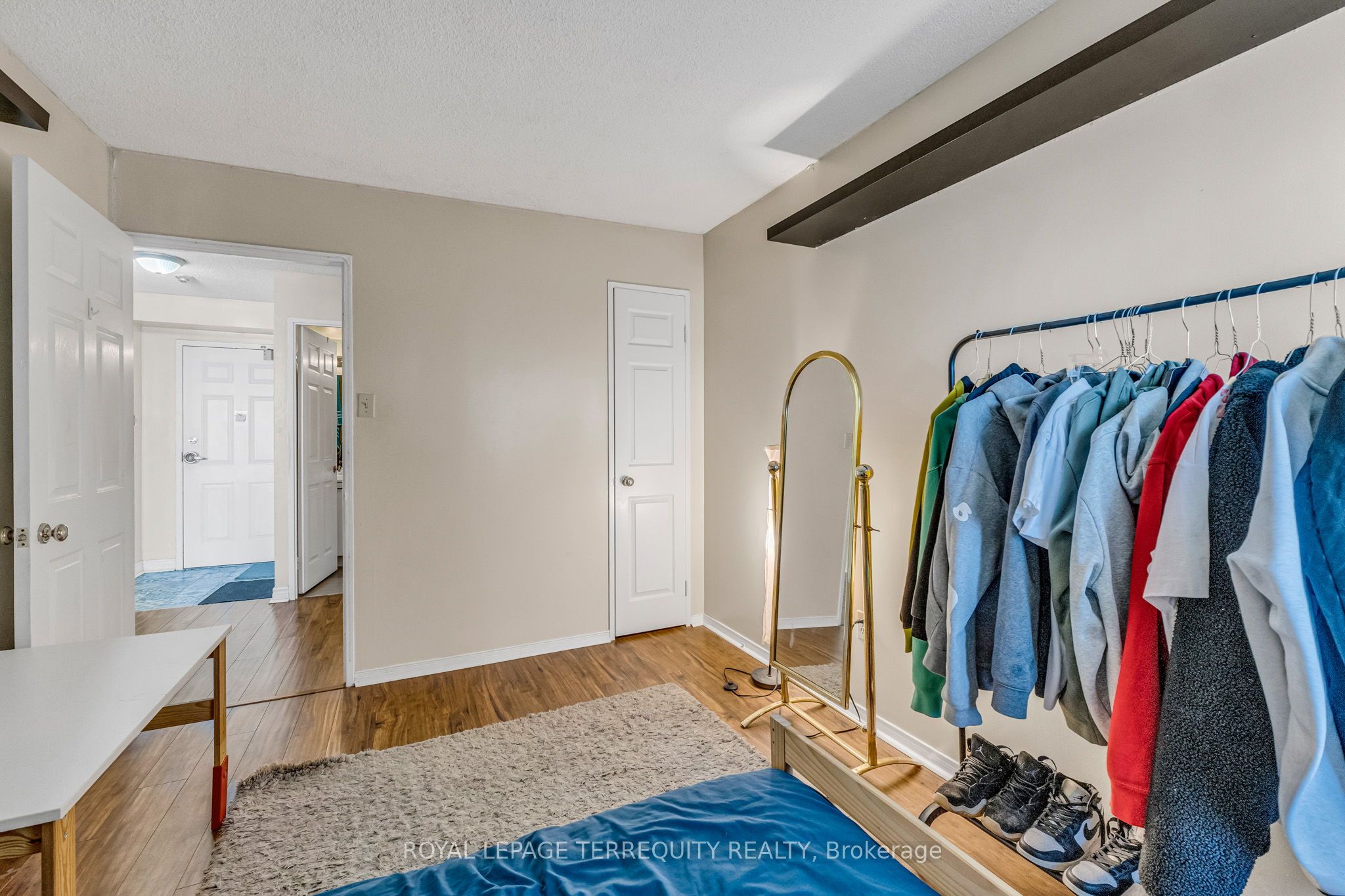 250 Webb Drive 1512 Property Photo 25
